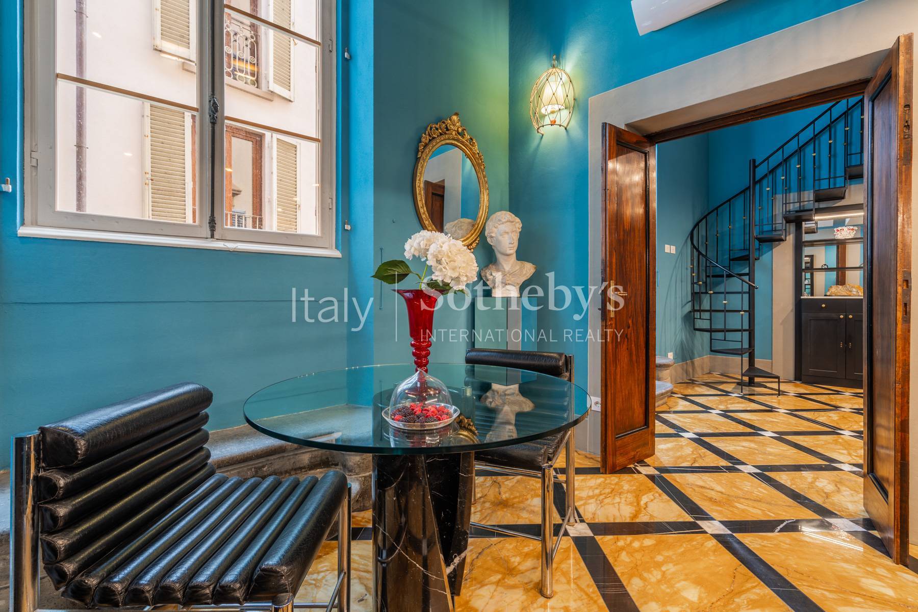  Exclusive Piano Nobile in a period Palazzo in Florence - 物件實景