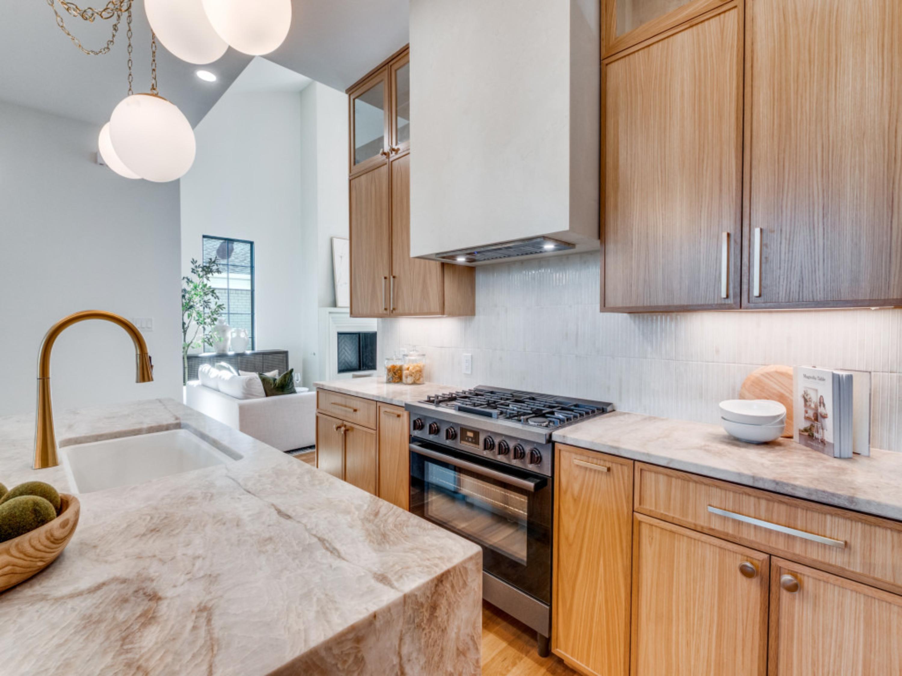  Refined Lake Highlands Living with Timeless Modern Touches - 物件實景