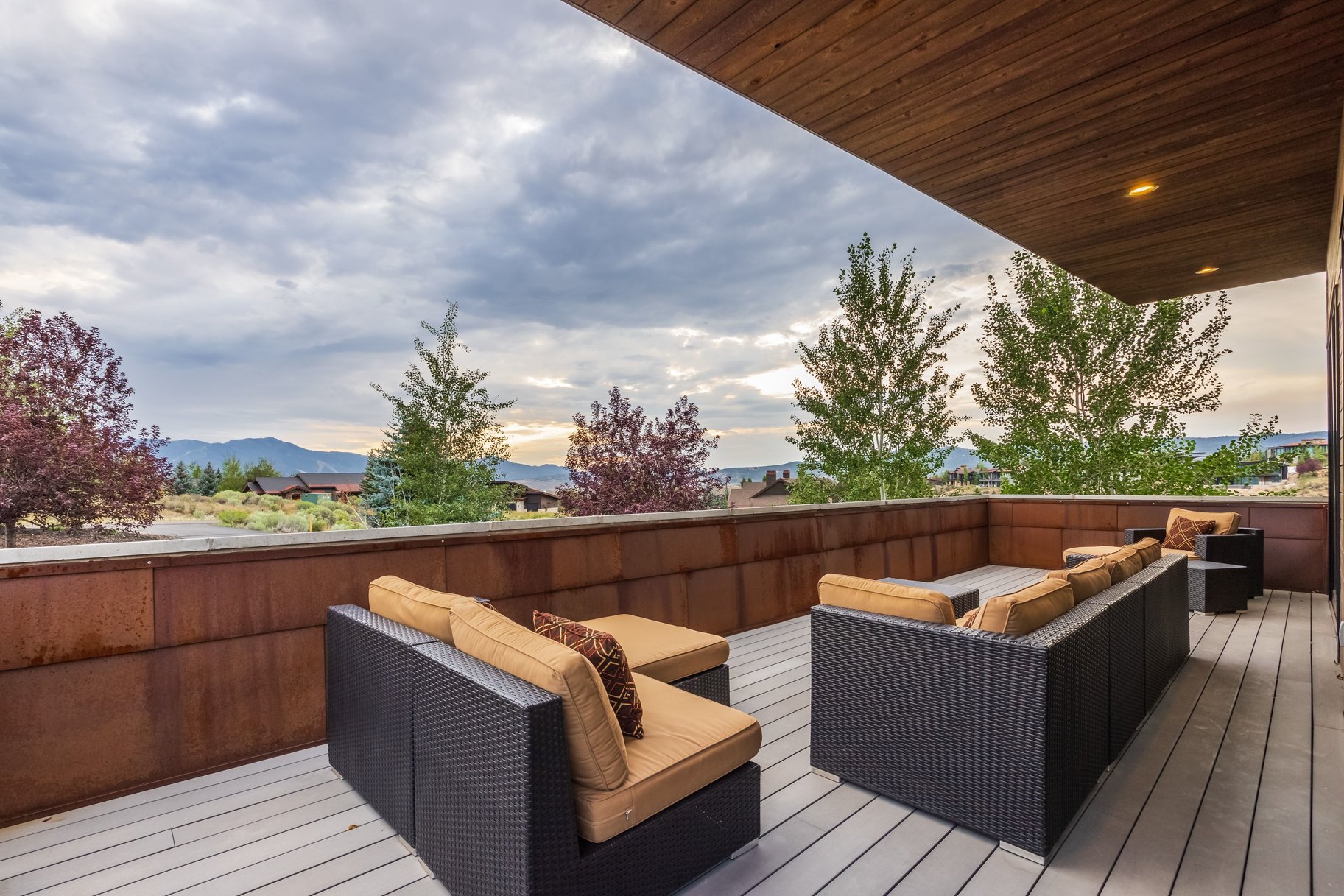  Contemporary Promontory Home with Exceptional Indoor-Outdoor Living - 物件實景
