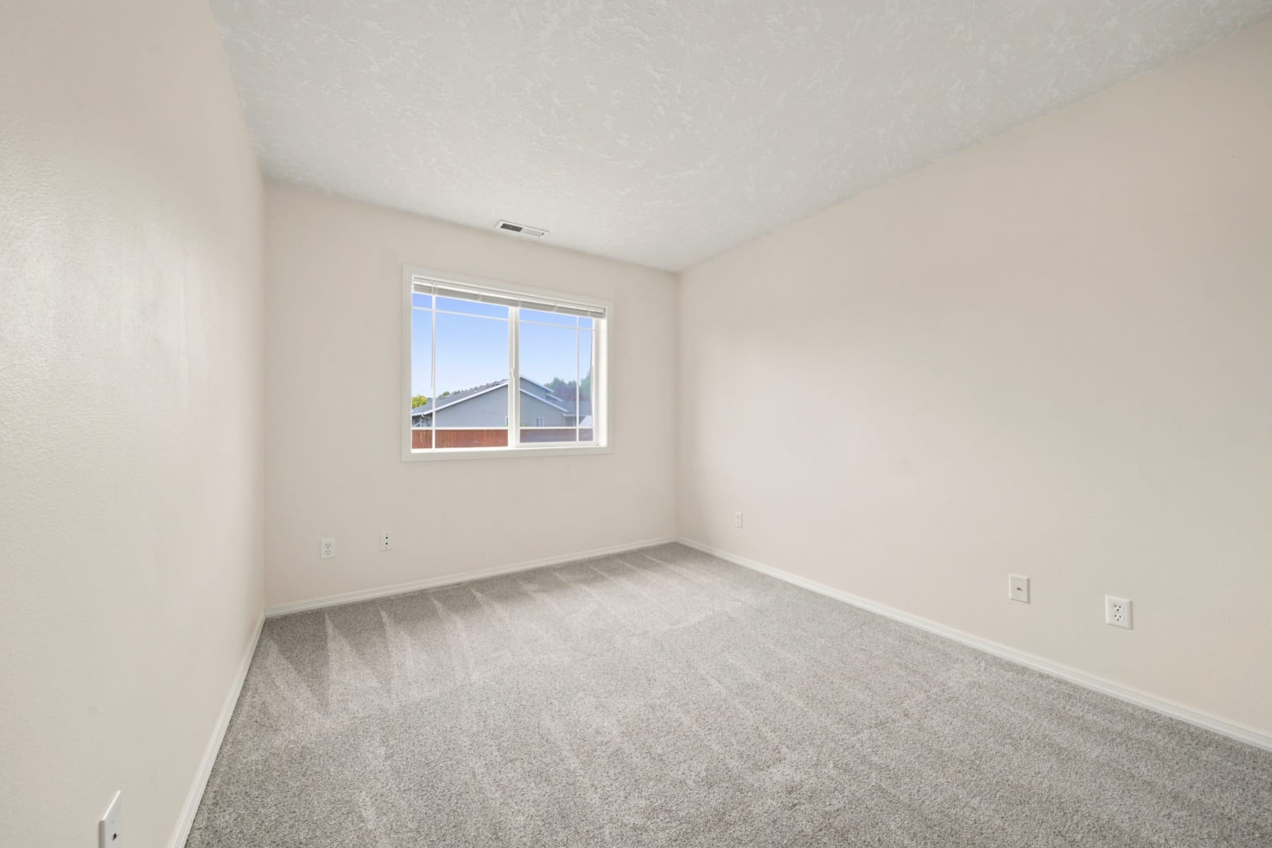 1475 ORCHARDVIEW AVE NW Salem, OR 97304 - 物件實景