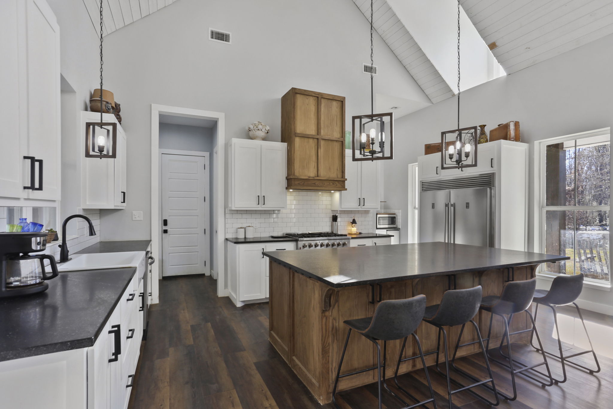 Zachary, Louisiana, 70791, United States, 4 Bedrooms Bedrooms, ,4 BathroomsBathrooms,Residential,For Sale,1998548