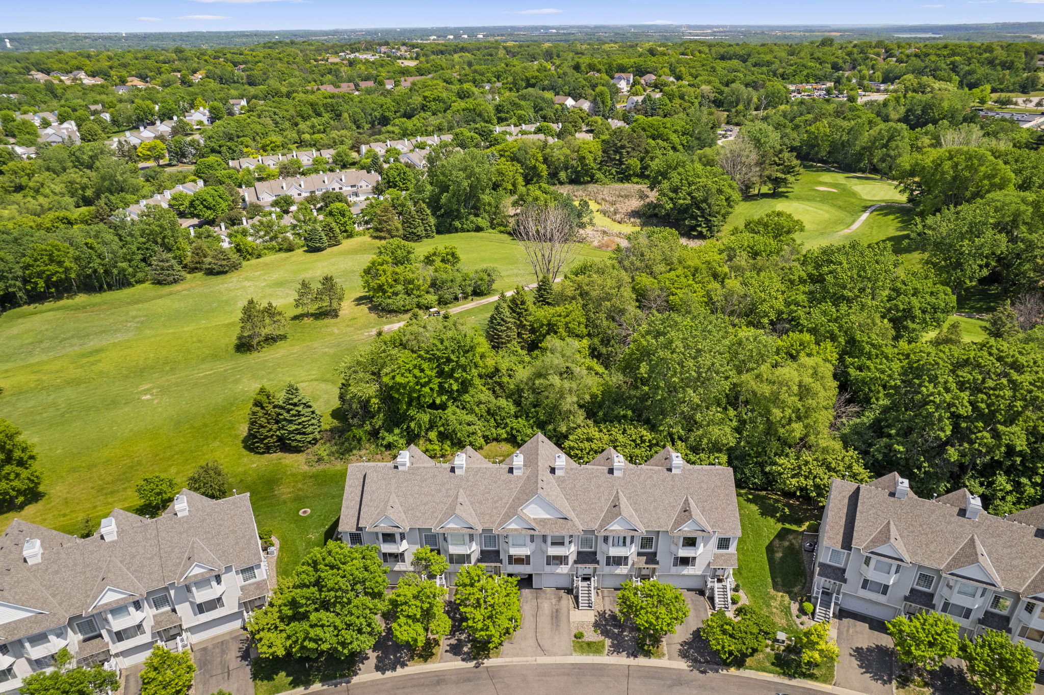  Beautifully Maintained Living with Stunning Golf Course Views - 物件實景