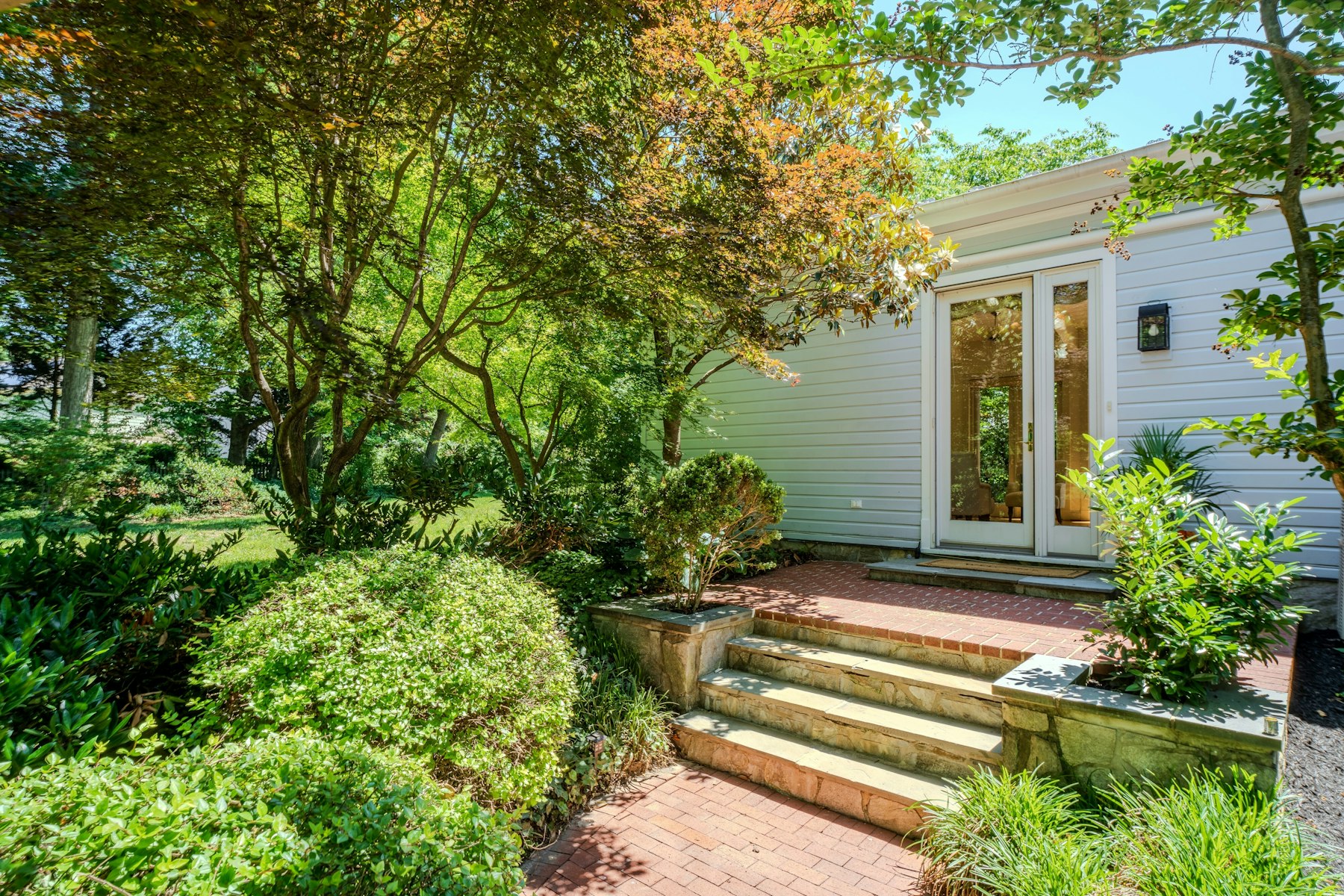  208 Edwards Ferry Road NE, Leesburg, VA, 20176 - 物件實景