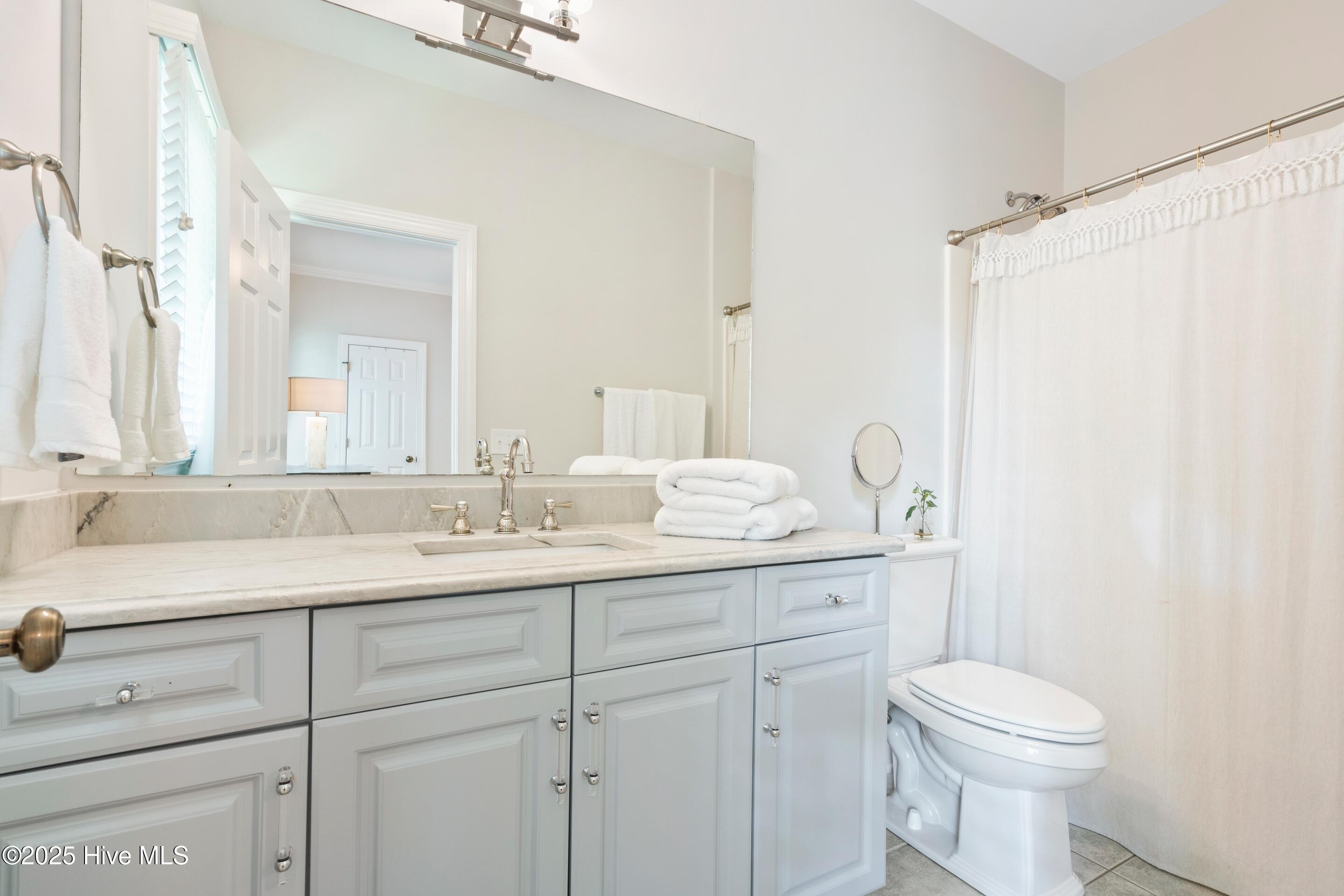 Wilmington, North Carolina, 28405, United States, 3 Bedrooms Bedrooms, ,3 BathroomsBathrooms,Residential,For Sale,1924971