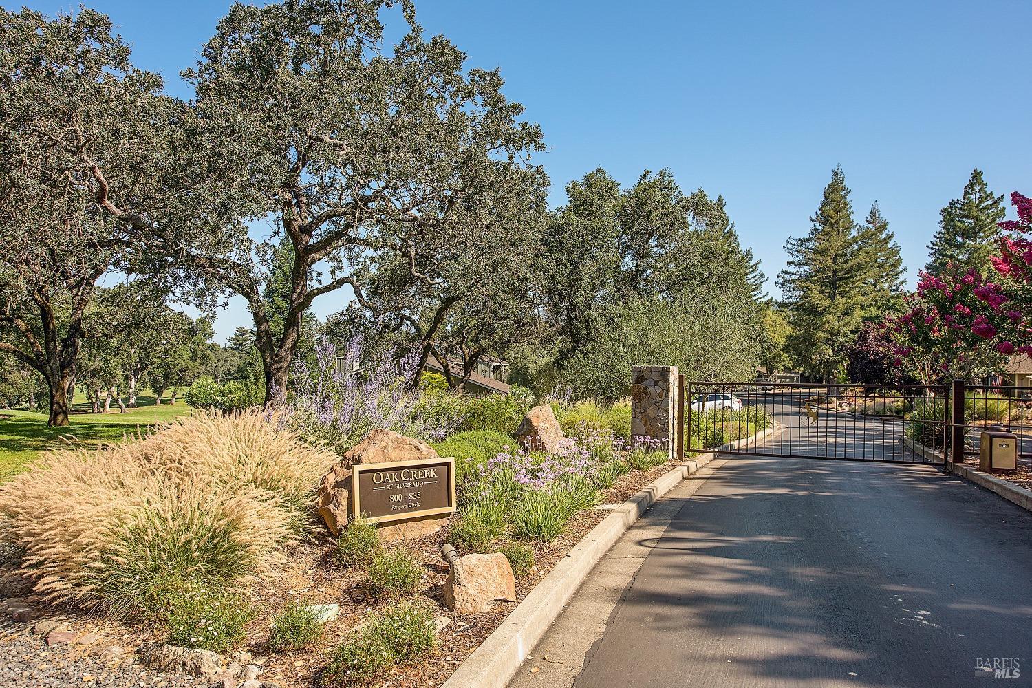 Napa, California, 94558, United States, 2 Bedrooms Bedrooms, ,2 BathroomsBathrooms,Residential,For Sale,1849906