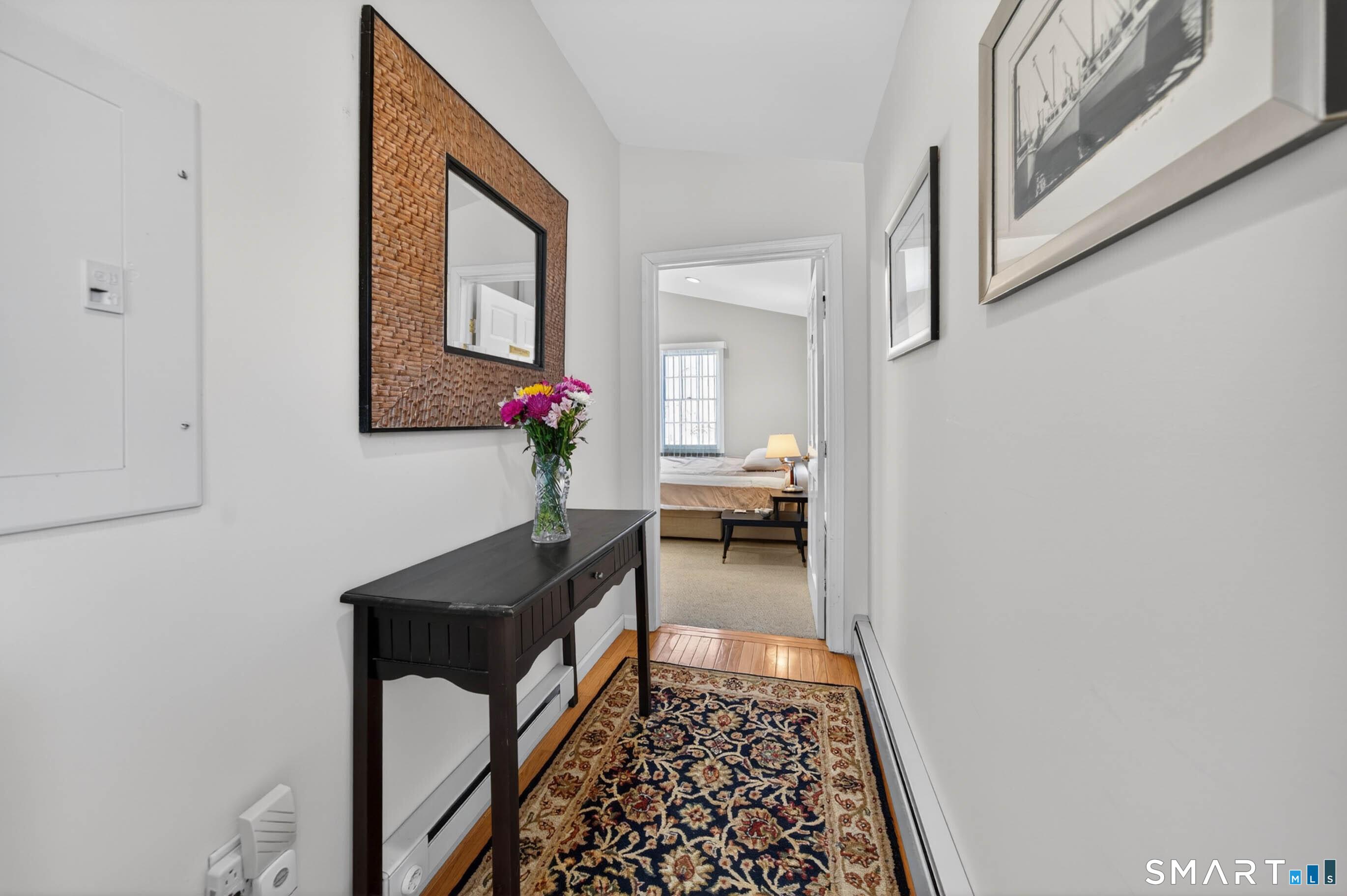 122, Connecticut, 06405, United States, 3 Bedrooms Bedrooms, ,2 BathroomsBathrooms,Residential,For Sale,2040354