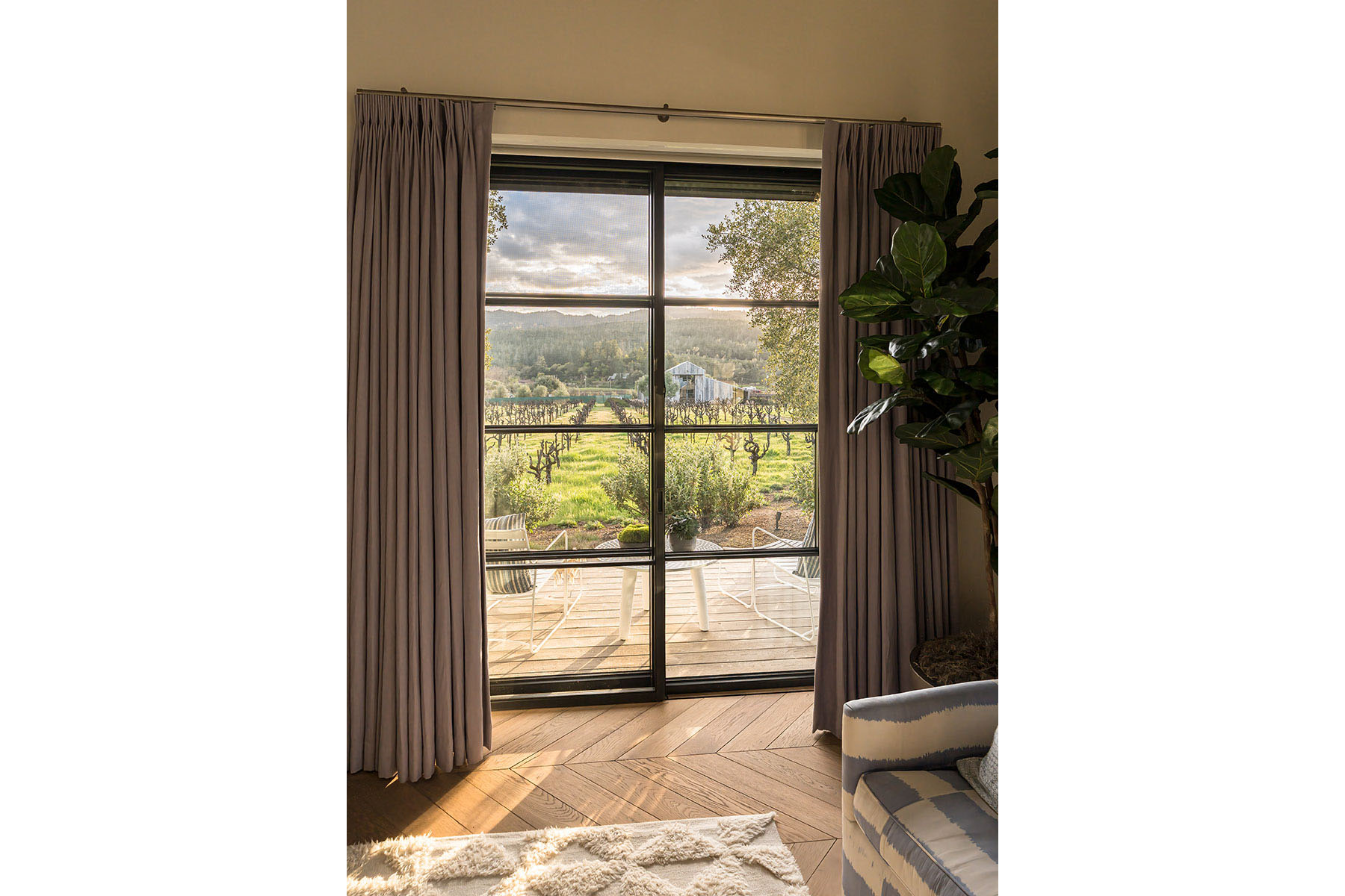 St. Helena, California, 94574, United States, 5 Bedrooms Bedrooms, ,8 BathroomsBathrooms,Residential,For Sale,1796446