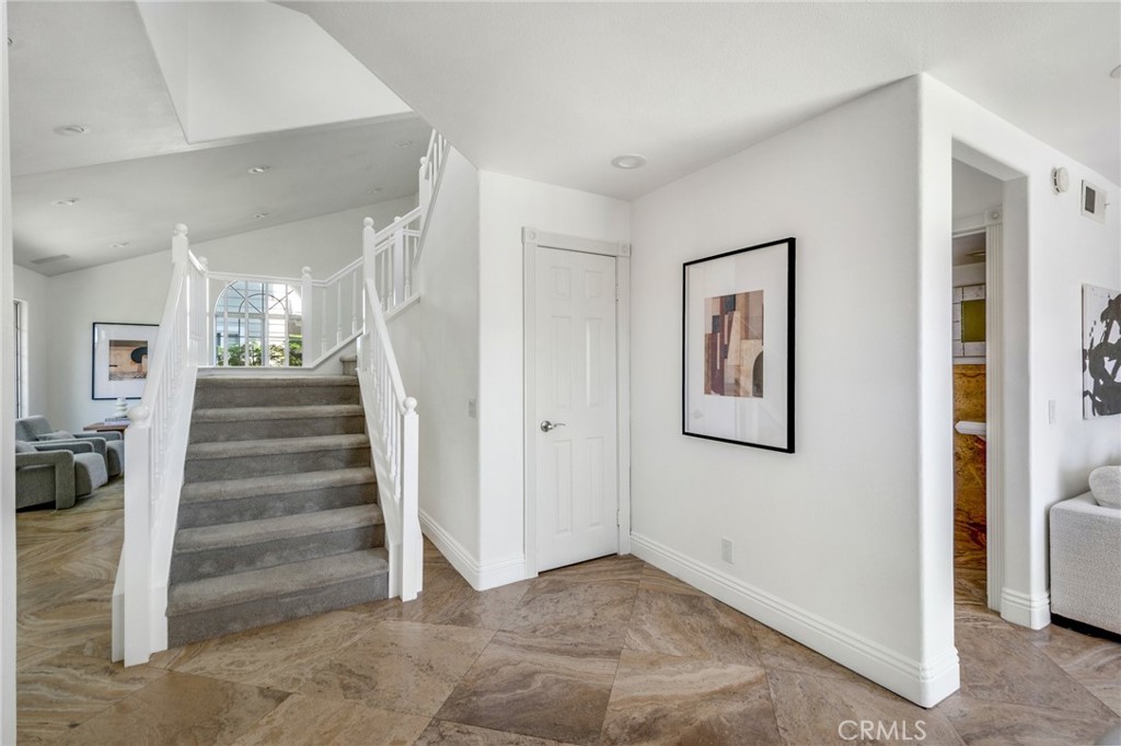 Costa Mesa, California, 92627, United States, 3 Bedrooms Bedrooms, ,2 BathroomsBathrooms,Residential,For Sale,1847589