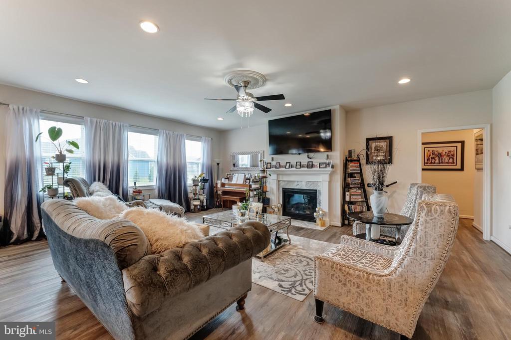 Spotsylvania, Virginia, 22551, United States, 3 Bedrooms Bedrooms, ,4 BathroomsBathrooms,Residential,For Sale,1869510