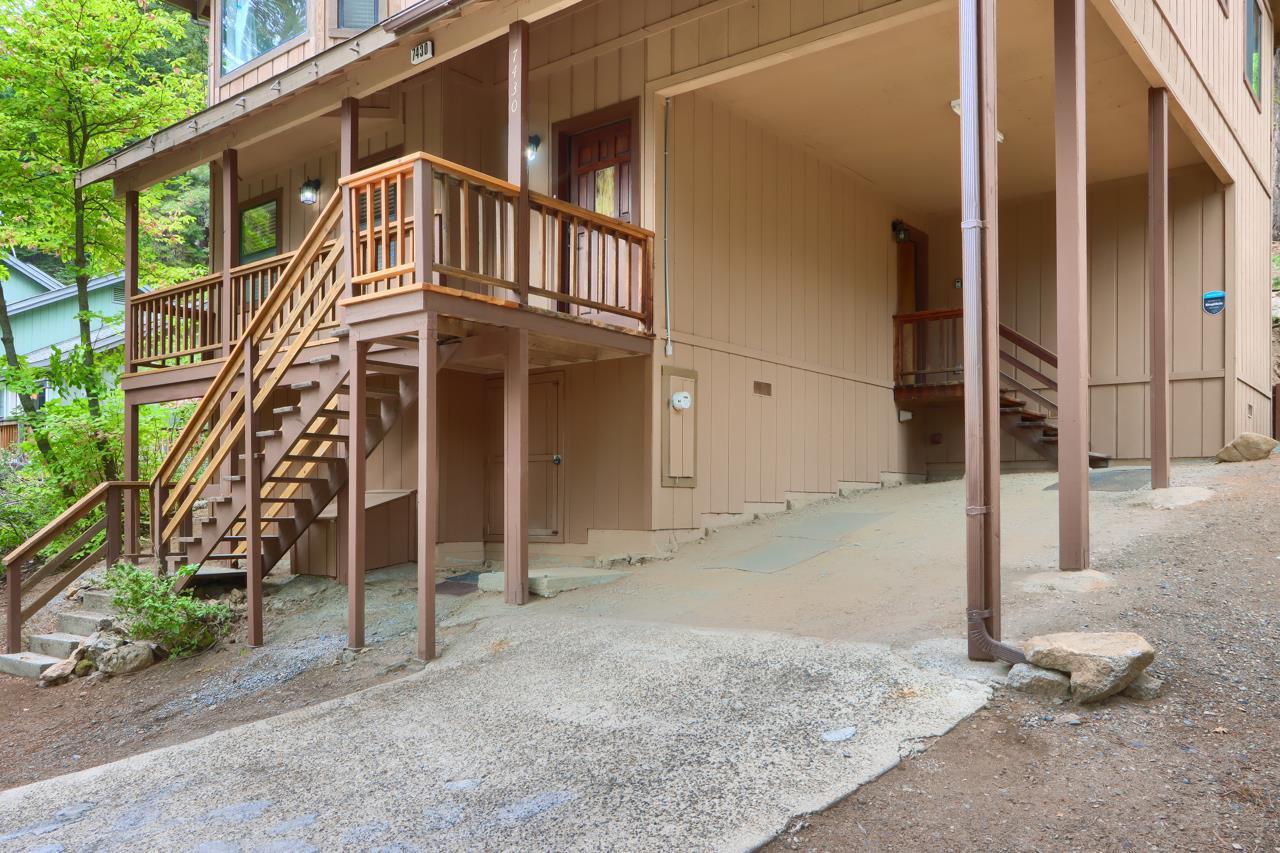 Yosemite, California, 95389, United States, 4 Bedrooms Bedrooms, ,2 BathroomsBathrooms,Residential,For Sale,1980100