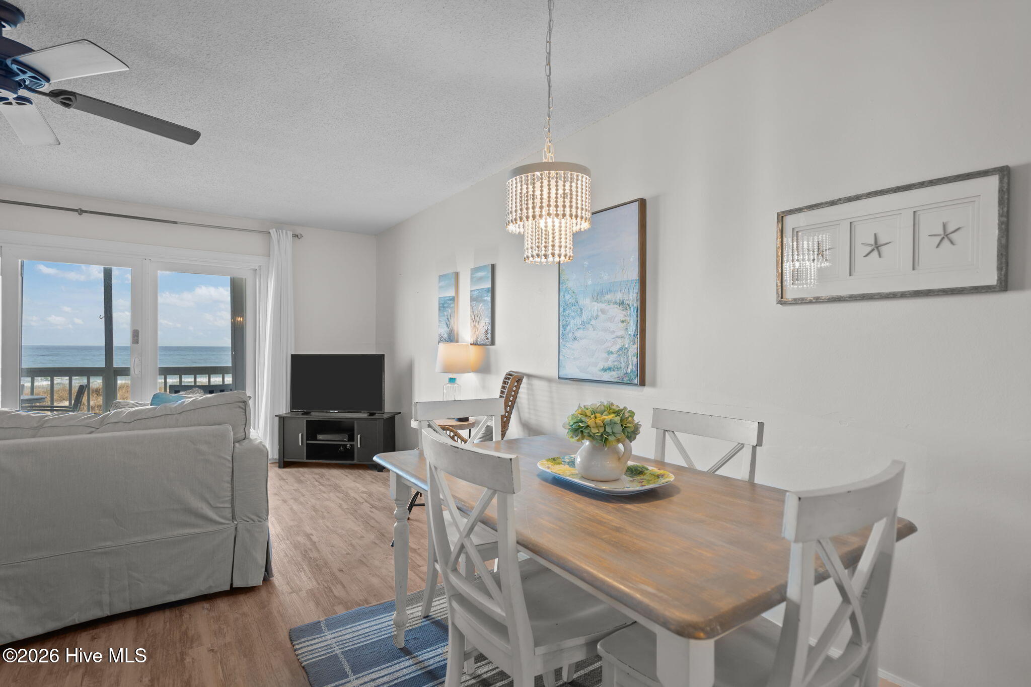 Carolina Beach, North Carolina, 28428, United States, 2 Bedrooms Bedrooms, ,2 BathroomsBathrooms,Residential,For Sale,2010821