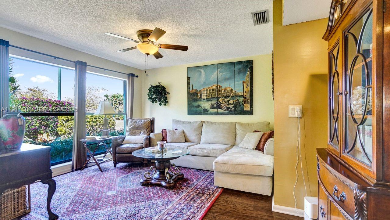 Boca Raton, Florida, 33428, United States, 3 Bedrooms Bedrooms, ,2 BathroomsBathrooms,Residential,For Sale,1997498