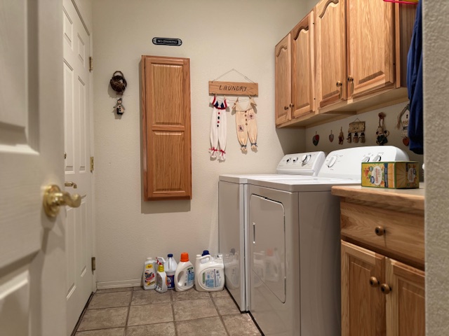 Alto, New Mexico, 88312, United States, 3 Bedrooms Bedrooms, ,2 BathroomsBathrooms,Residential,For Sale,1977265