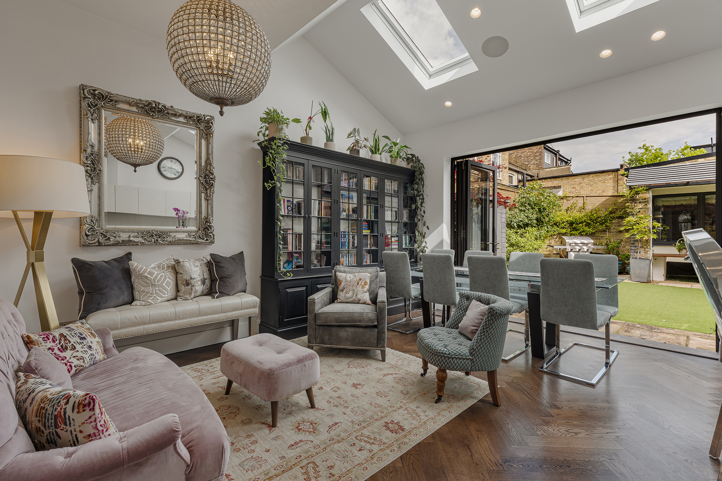 A Family House with Exceptional Volume in the Heart of Chiswick - 物件實景