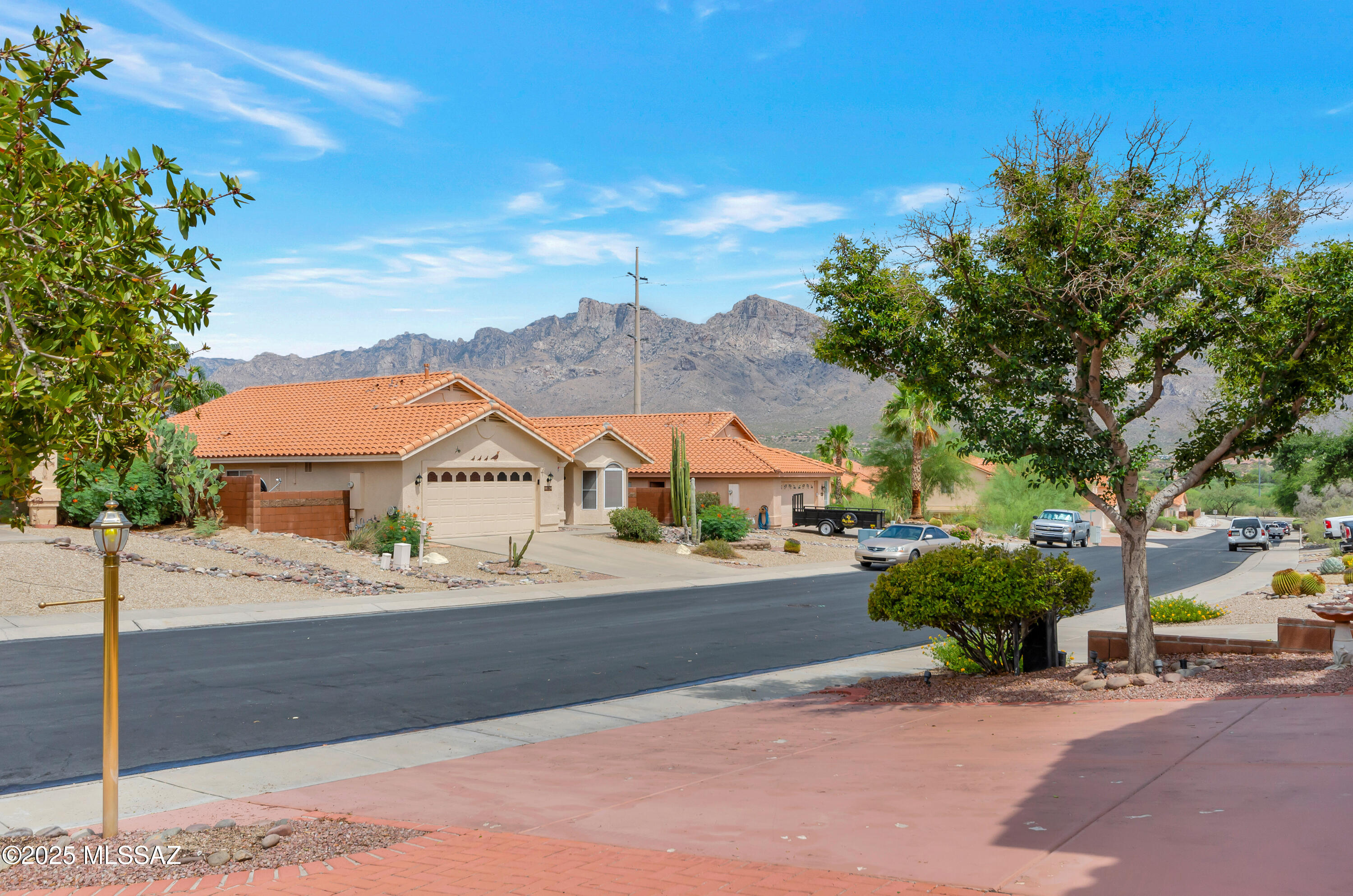 Oro Valley, Arizona, 85737, United States, 4 Bedrooms Bedrooms, ,3 BathroomsBathrooms,Residential,For Sale,1859925