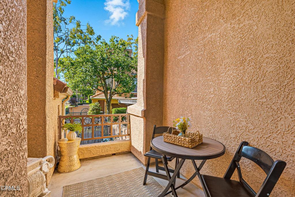 Oxnard, California, 93030, United States, 2 Bedrooms Bedrooms, ,3 BathroomsBathrooms,Residential,For Sale,1974361