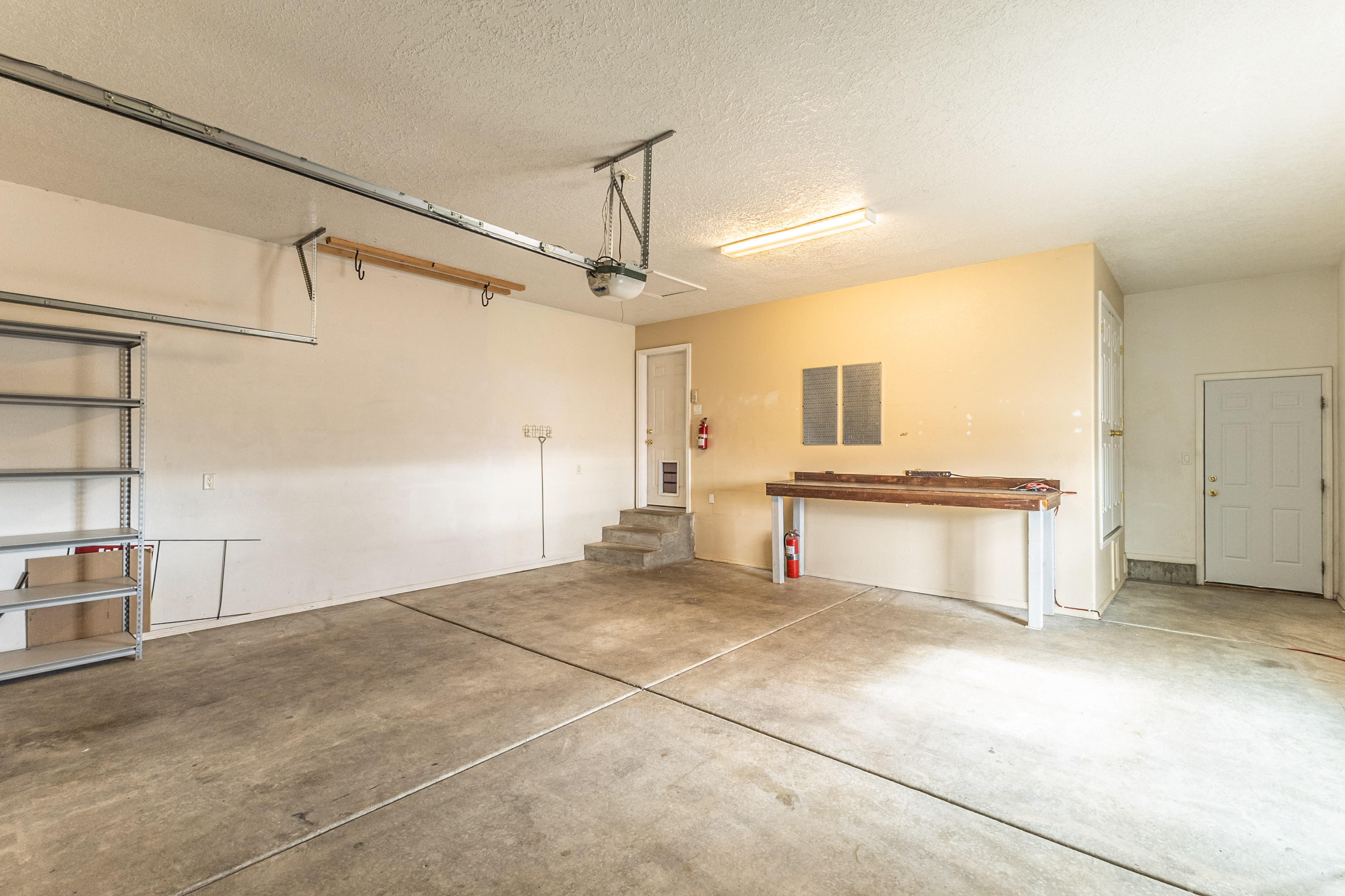 Farmington, New Mexico, 87402, United States, 4 Bedrooms Bedrooms, ,3 BathroomsBathrooms,Residential,For Sale,1995181