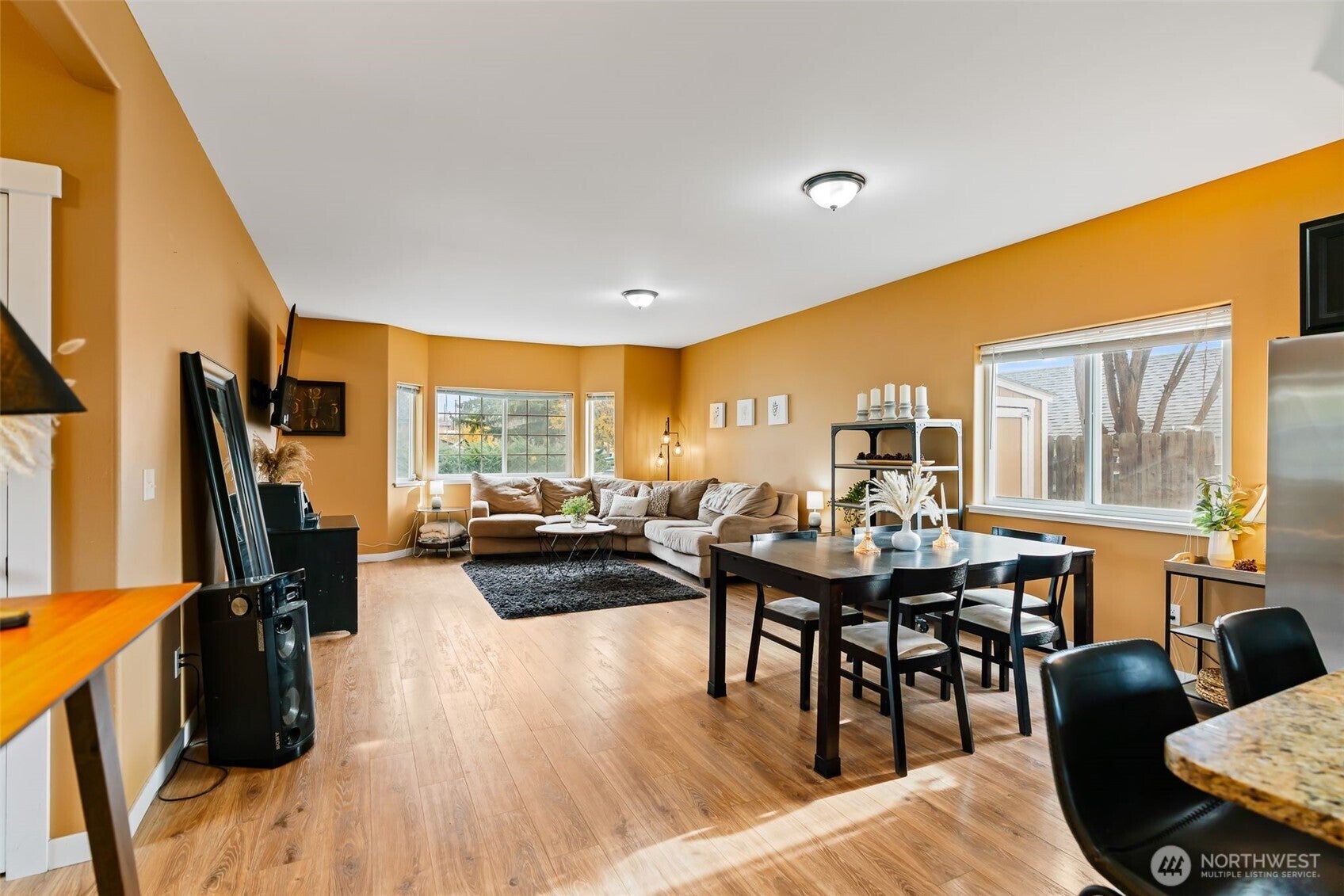 Ellensburg, Washington, 98926, United States, 3 Bedrooms Bedrooms, ,3 BathroomsBathrooms,Residential,For Sale,1991270