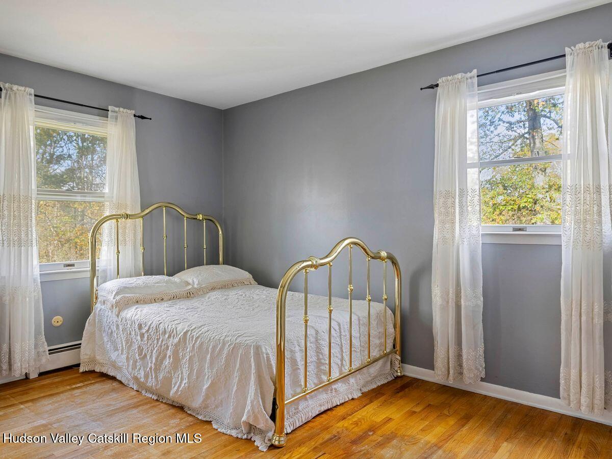 Gardiner, New York, 12525, United States, 3 Bedrooms Bedrooms, ,2 BathroomsBathrooms,Residential,For Sale,1968817