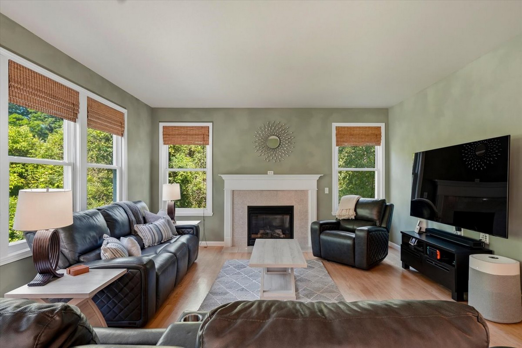  230 Brennan Woods Drive - 物件實景