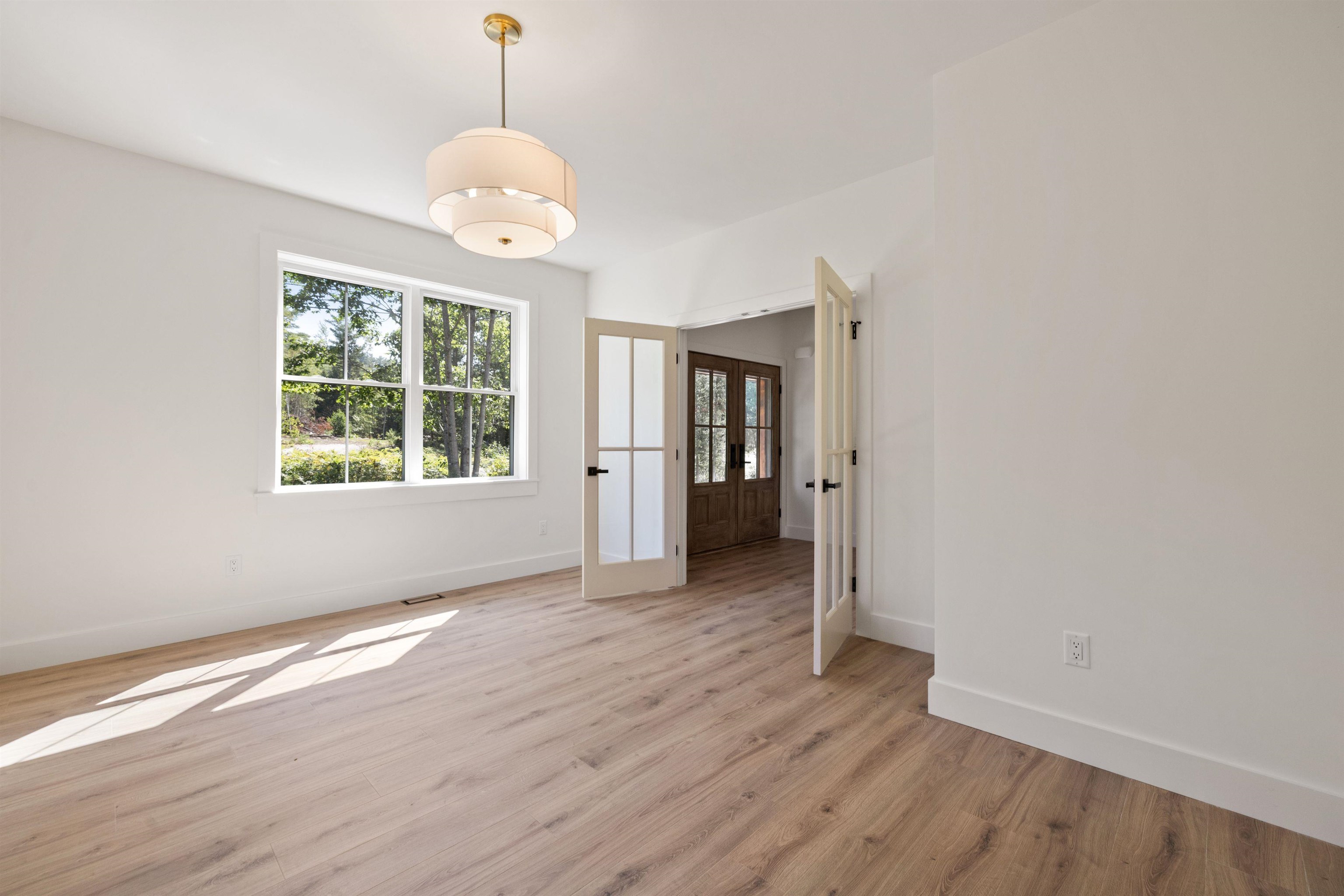 Sunapee, New Hampshire, 03782, United States, 4 Bedrooms Bedrooms, ,3 BathroomsBathrooms,Residential,For Sale,1918576