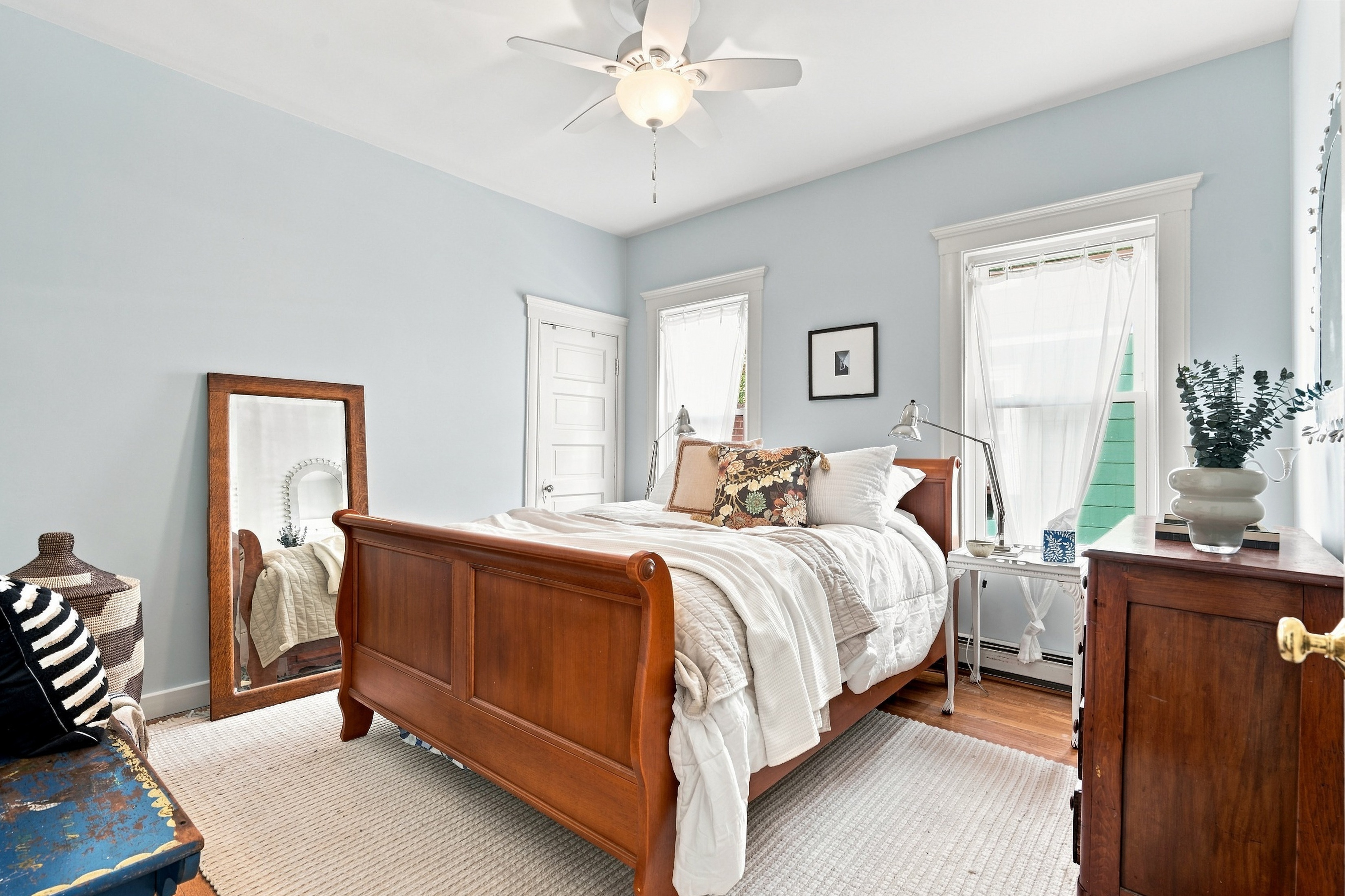  165 Fayerweather Street- Unit 1, Cambridge, MA, 02138 - 物件實景