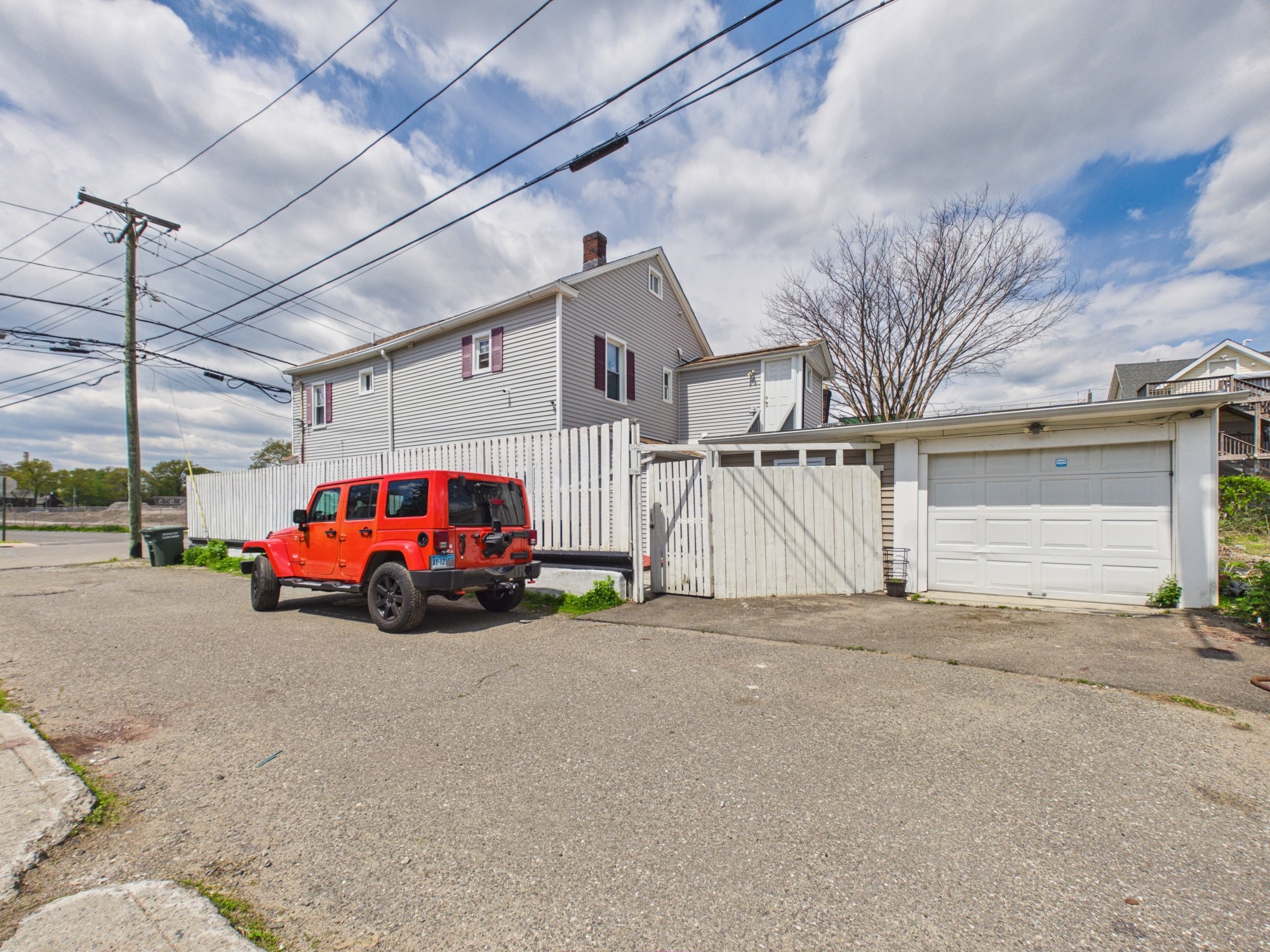 Bridgeport, Connecticut, 06604, United States, 8 Bedrooms Bedrooms, ,5 BathroomsBathrooms,Residential,For Sale,2049022