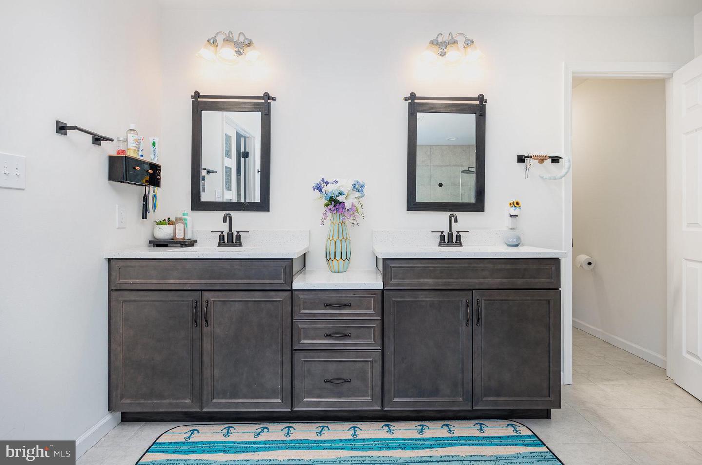 Mechanicsburg, Pennsylvania, 17055, United States, 5 Bedrooms Bedrooms, ,4 BathroomsBathrooms,Residential,For Sale,1991830