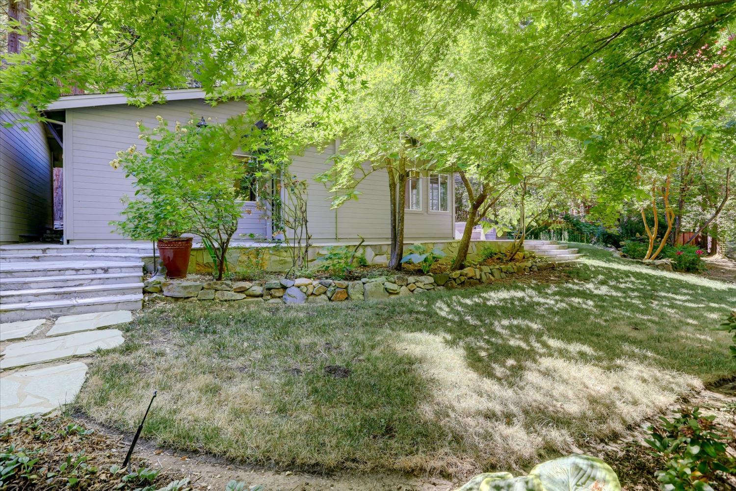 Nevada City, California, 95959, United States, 2 Bedrooms Bedrooms, ,2 BathroomsBathrooms,Residential,For Sale,1984222