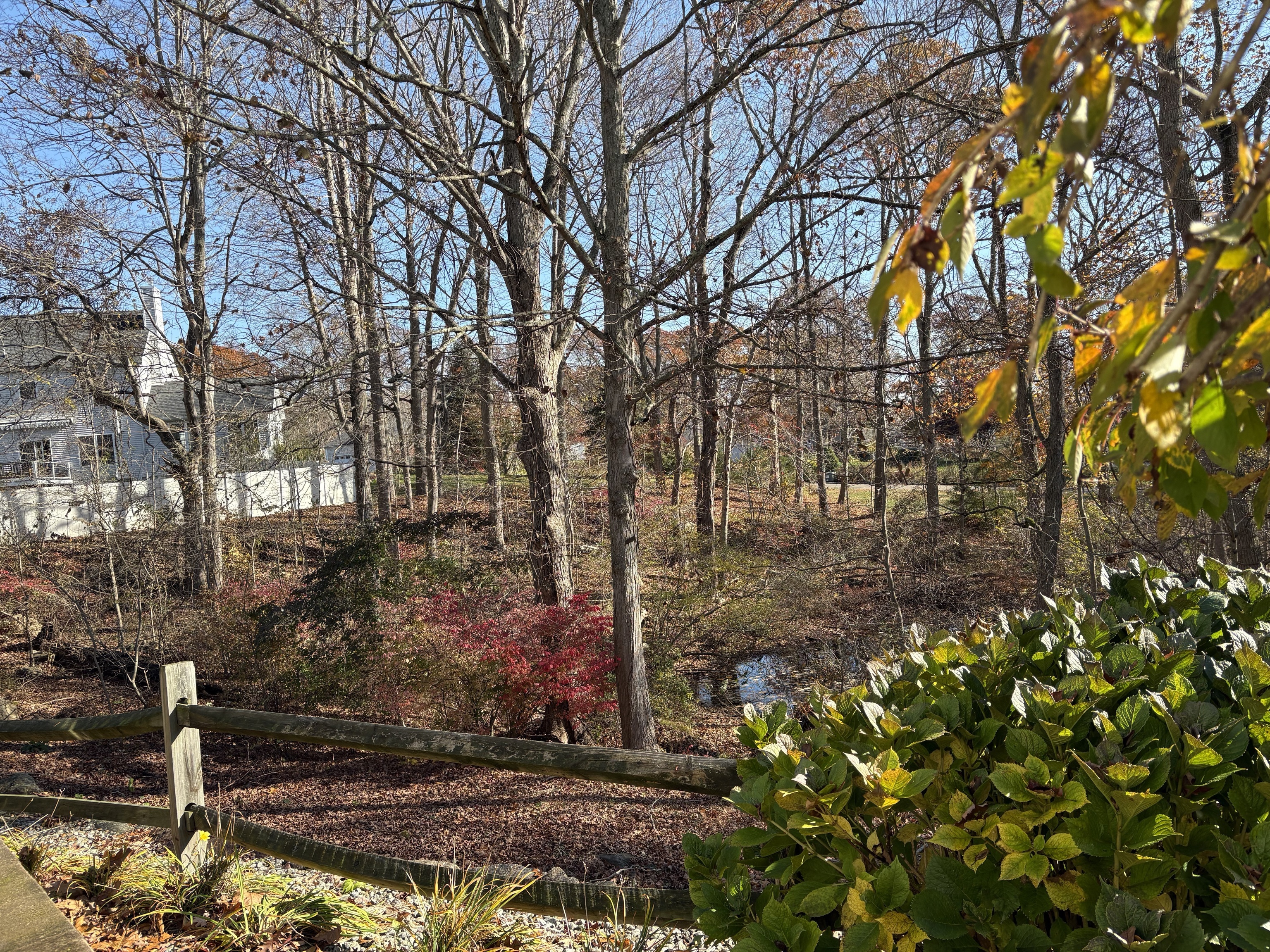 Clinton, Connecticut, 06413, United States, 4 Bedrooms Bedrooms, ,3 BathroomsBathrooms,Residential,For Sale,1989130