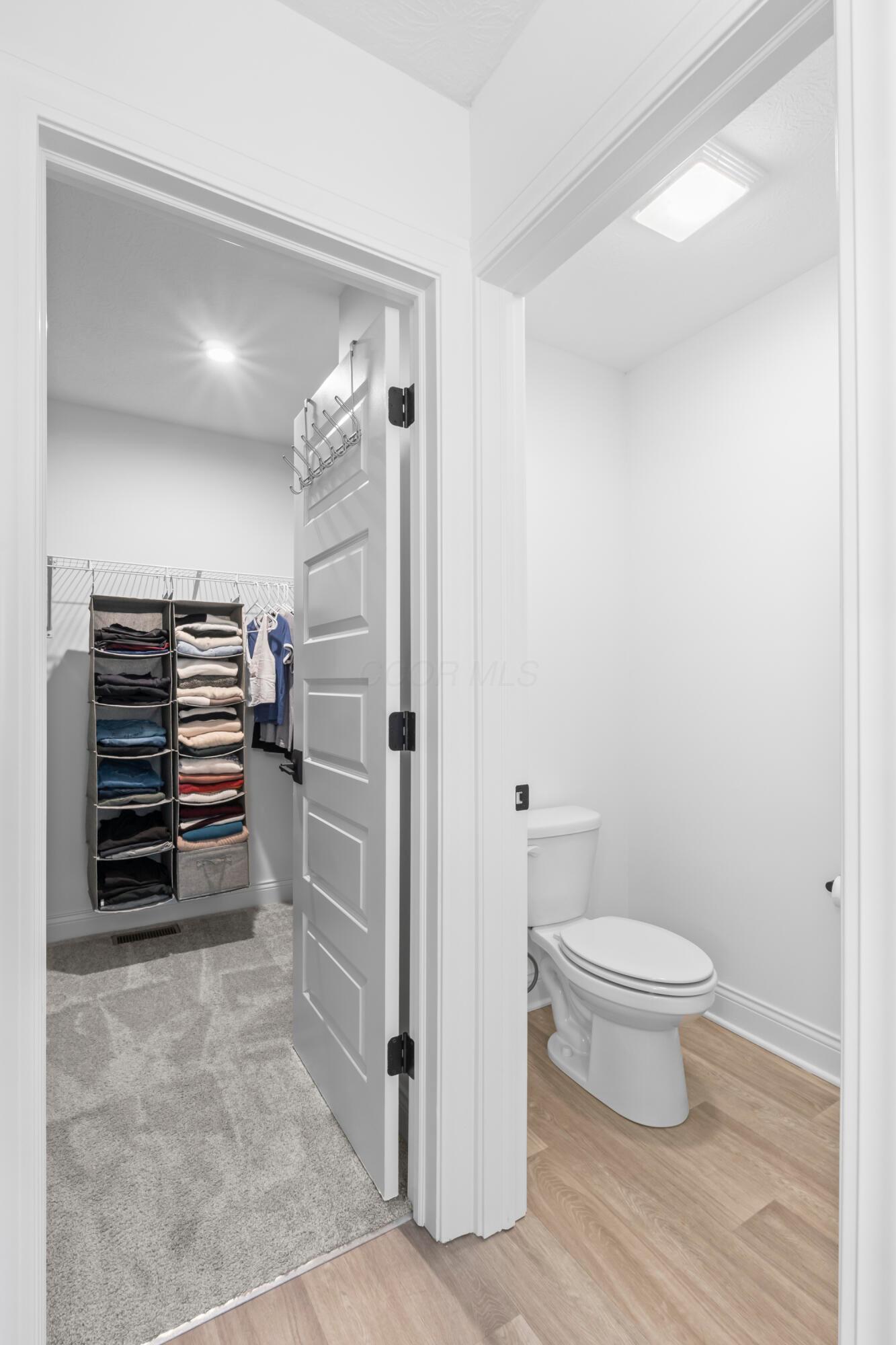 Grove City, Ohio, 43123, United States, 5 Bedrooms Bedrooms, ,3 BathroomsBathrooms,Residential,For Sale,1902042