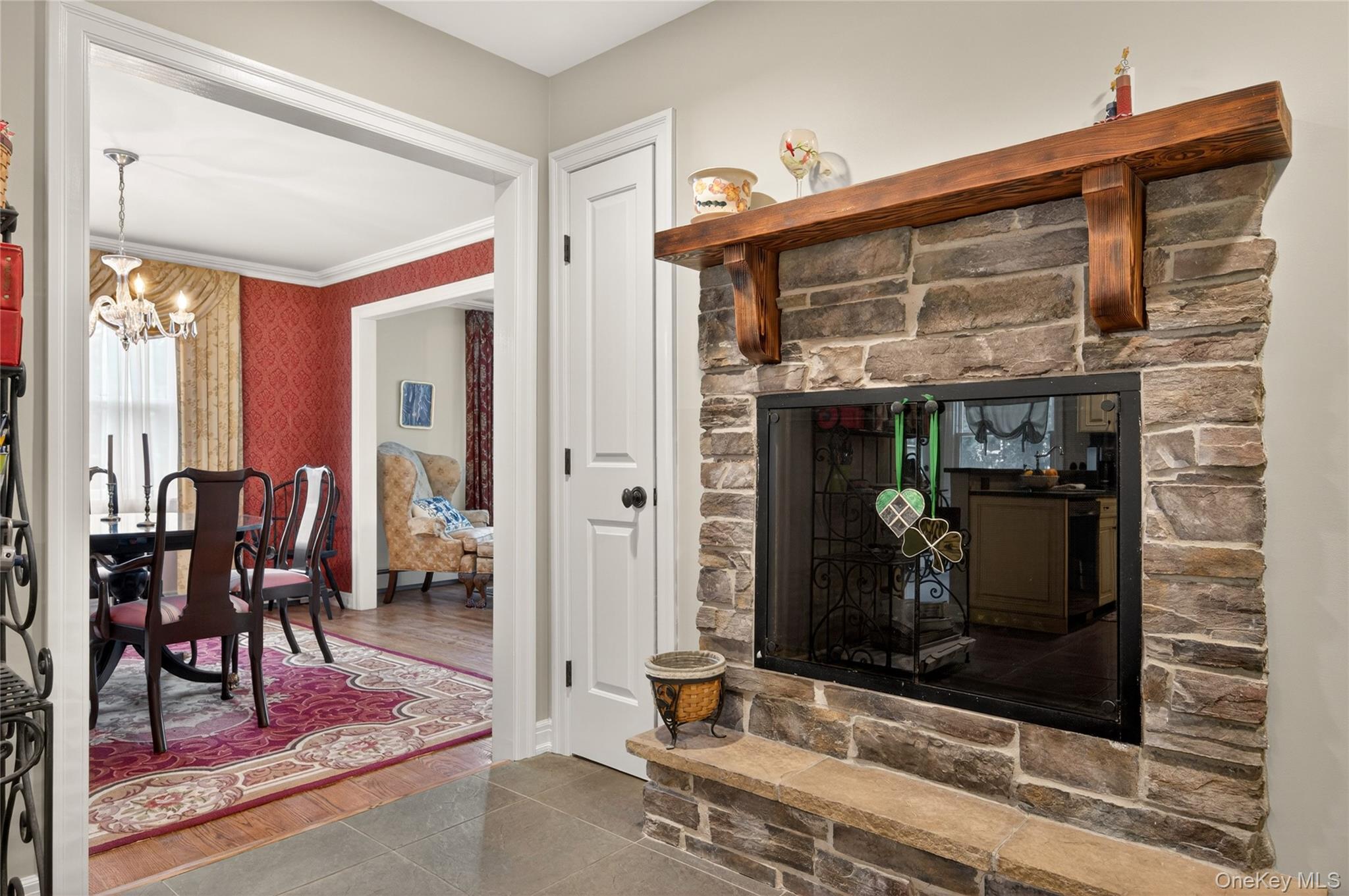  14 Mayfair Drive, Huntington, NY, 11743 - 物件實景