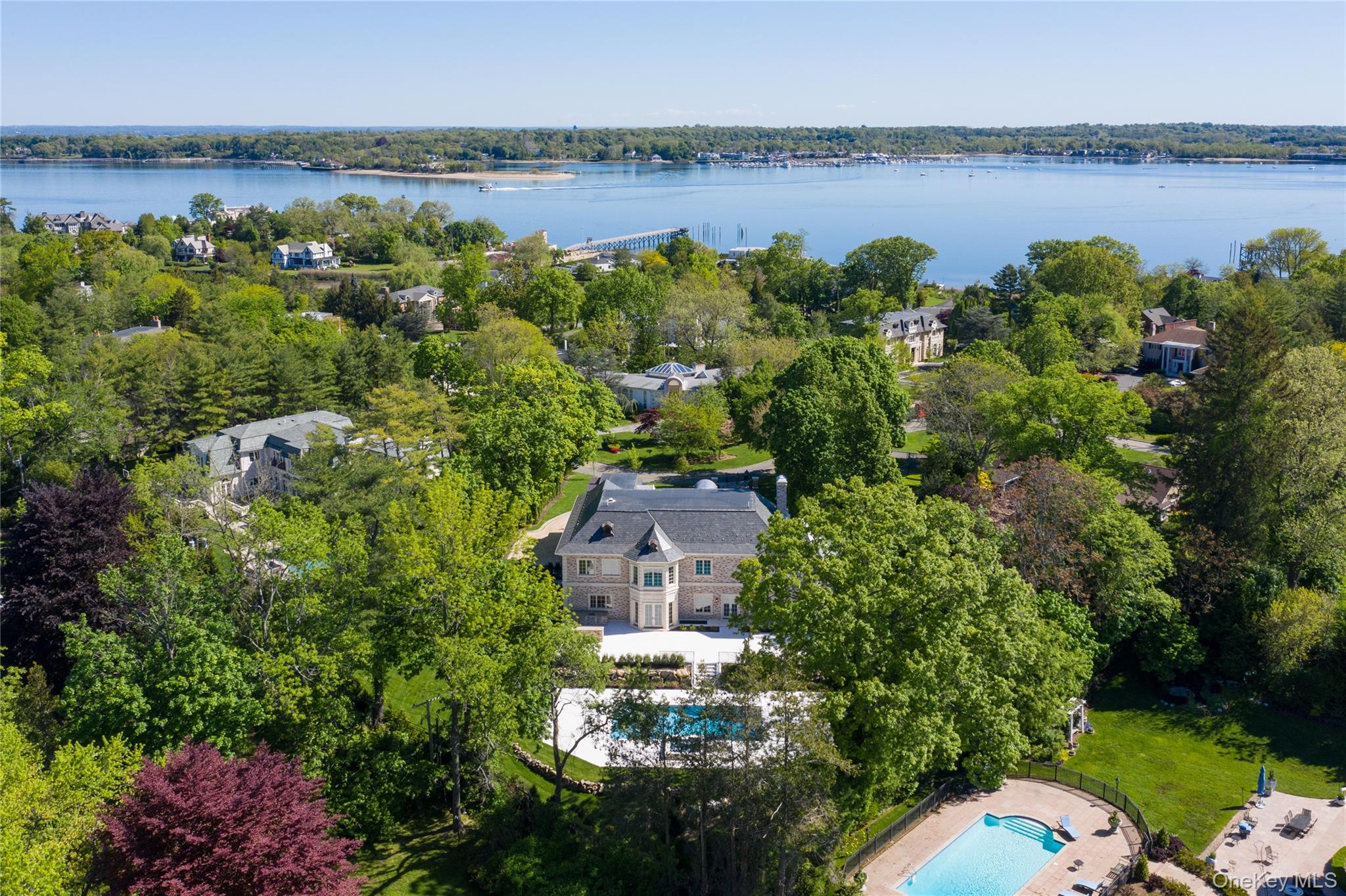  6 Foxwood Road, Great Neck, NY, 11024 - 物件實景