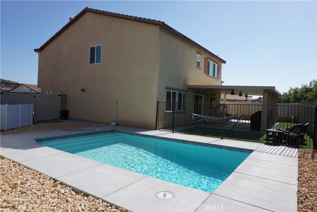 Hemet, California, 92543, United States, 5 Bedrooms Bedrooms, ,3 BathroomsBathrooms,Residential,For Sale,1826909