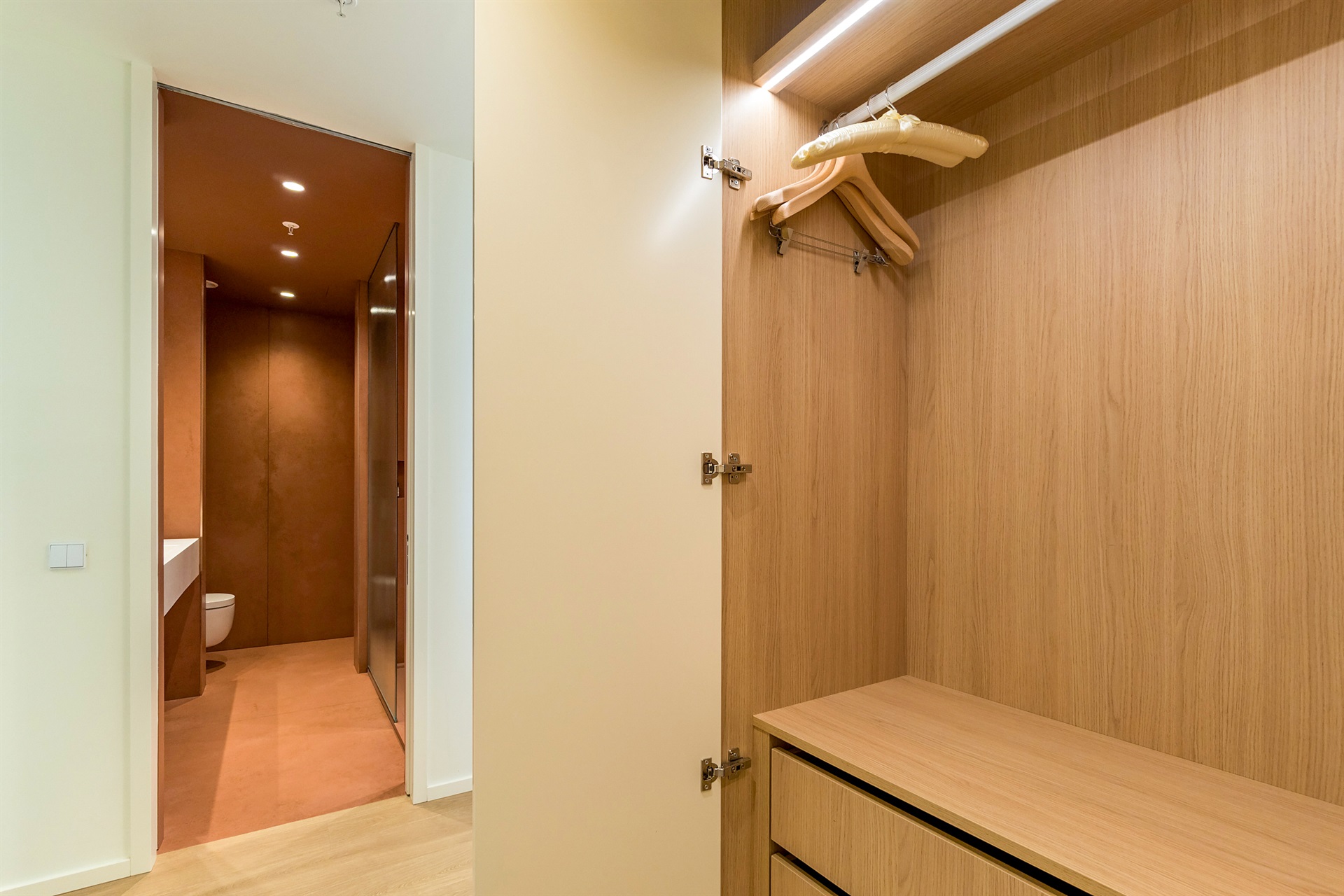  Flat, 1 bedrooms, for Sale - 物件實景