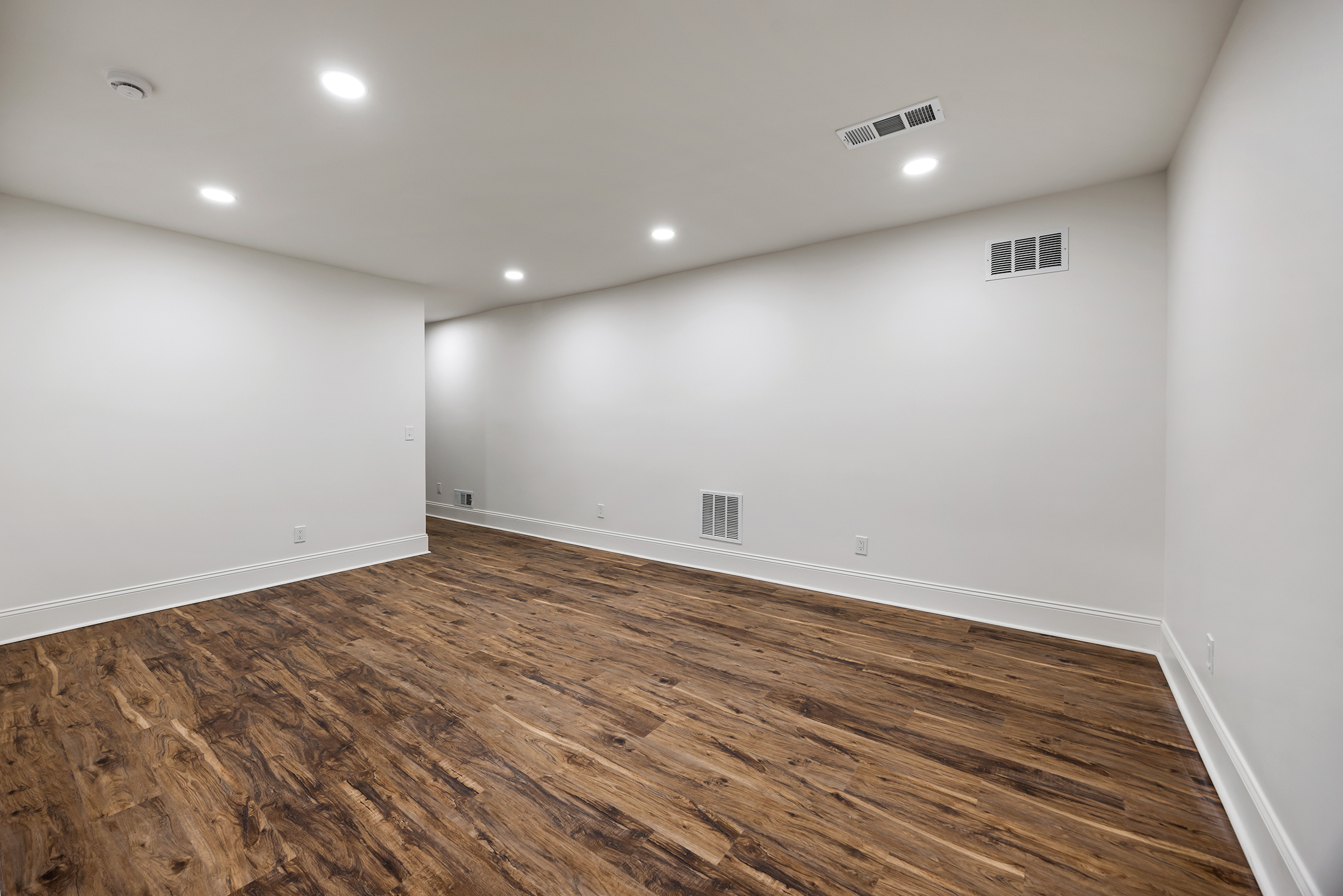  Timeless Architecture, Refined Interiors, and Modern Comfort in Sandy Springs - 物件實景