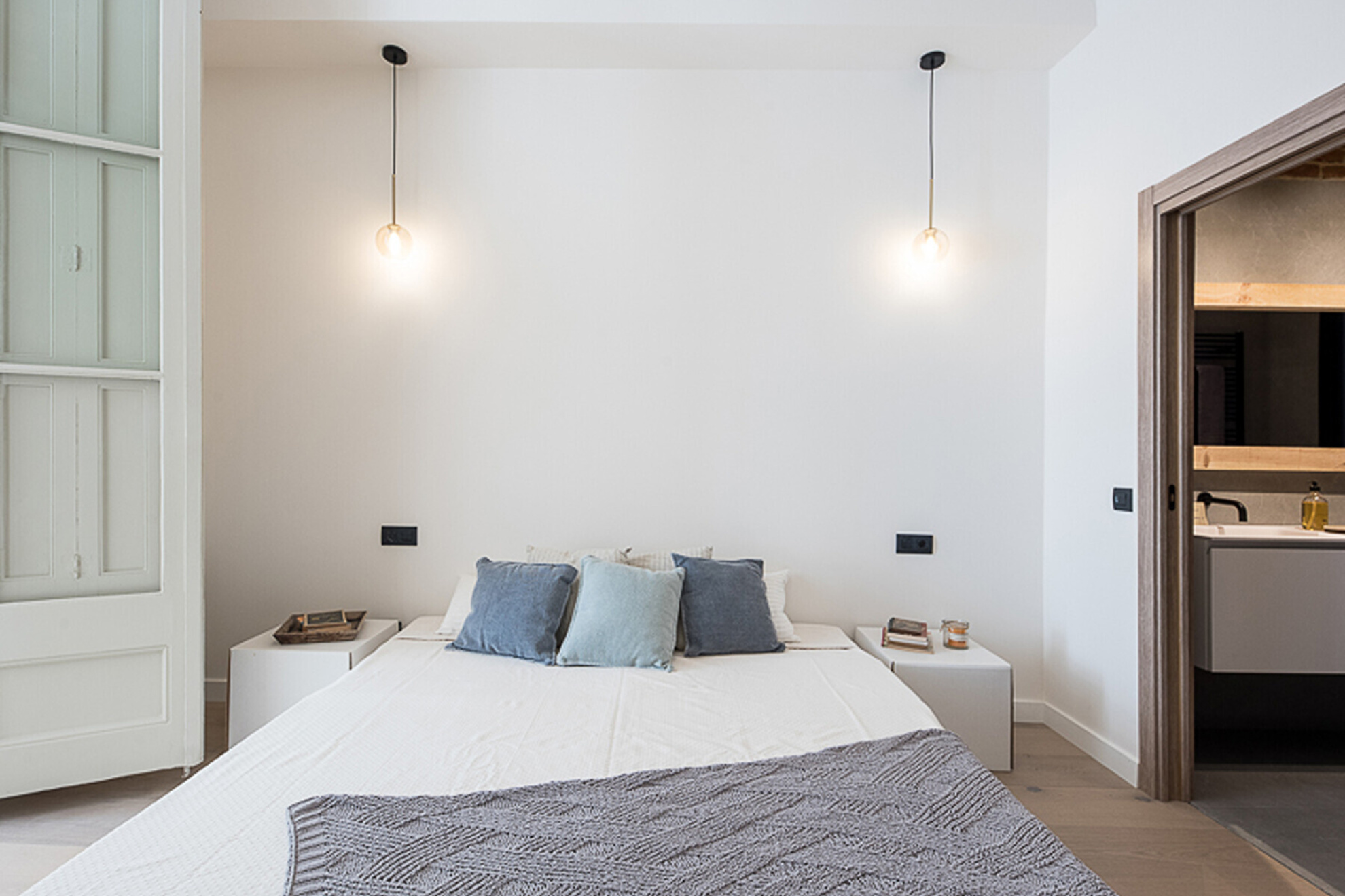  Beautiful apartment in Eixample, Barcelona: Modernized Elegance - 物件實景