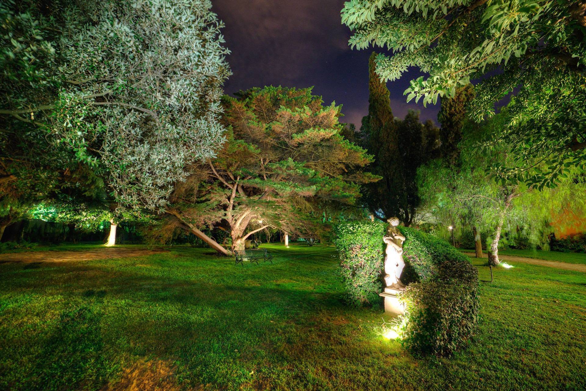 Lecce, Lecce, 73100, IT, 10 Bedrooms Bedrooms, ,10 BathroomsBathrooms,Residential,For Sale,1991439