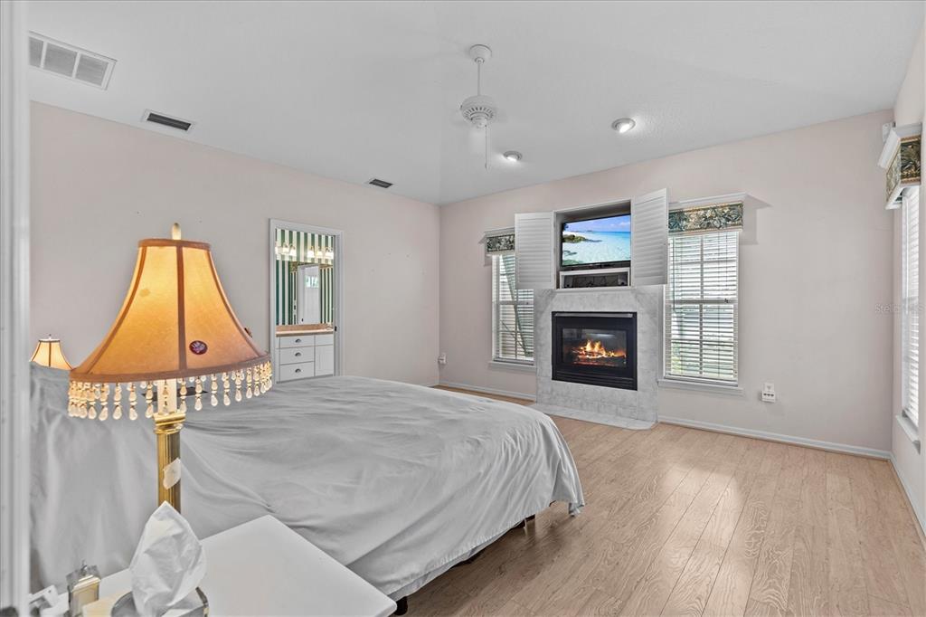 Tarpon Springs, Florida, 34689, United States, 3 Bedrooms Bedrooms, ,3 BathroomsBathrooms,Residential,For Sale,1947969