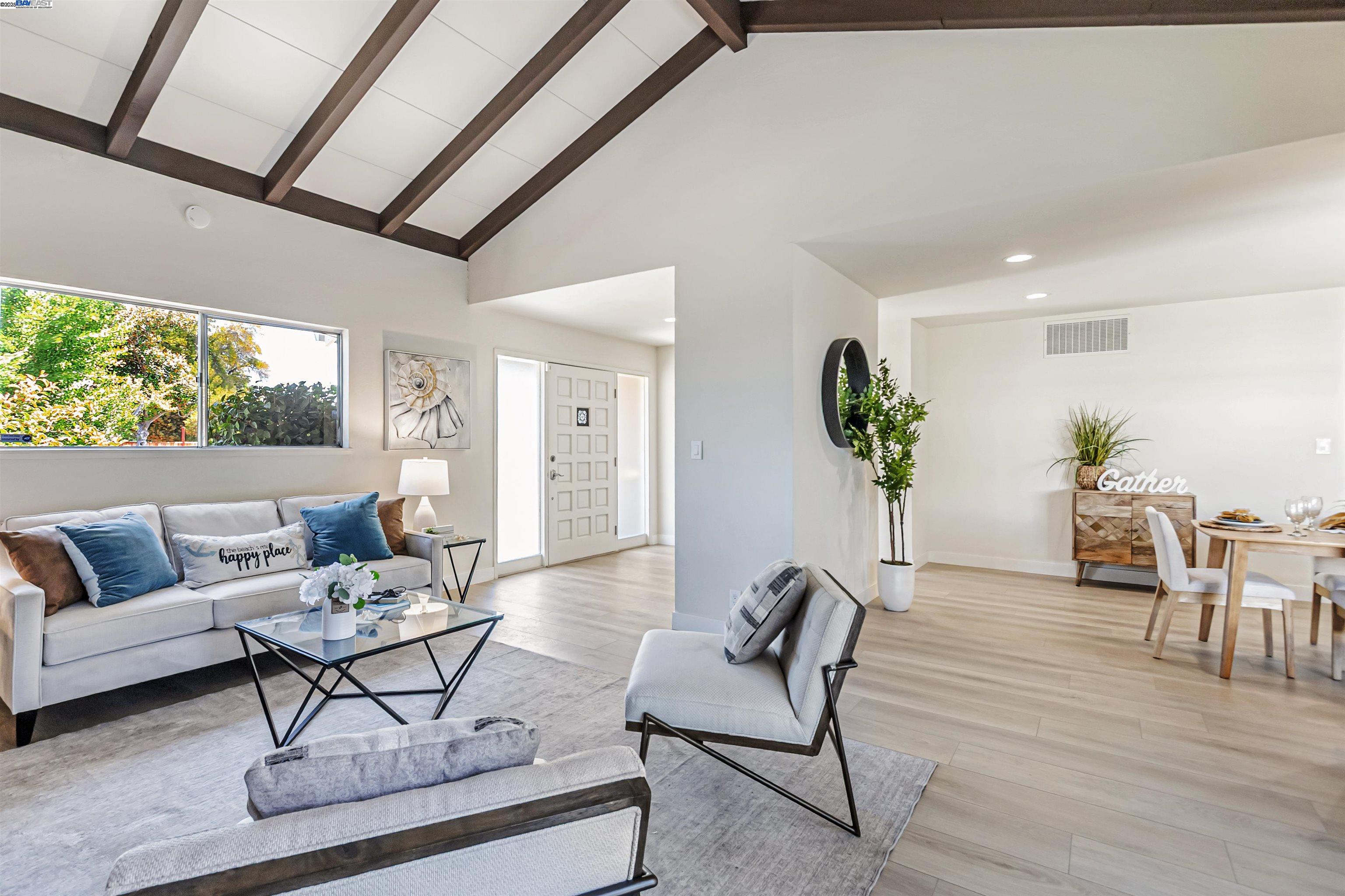 Campbell, California, 95008, United States, 3 Bedrooms Bedrooms, ,2 BathroomsBathrooms,Residential,For Sale,1926227
