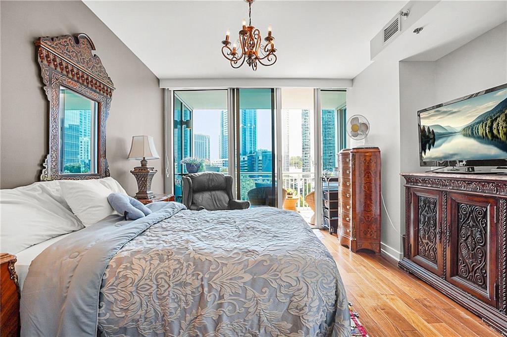 Atlanta, Georgia, 30326, United States, 2 Bedrooms Bedrooms, ,3 BathroomsBathrooms,Residential,For Sale,1949751