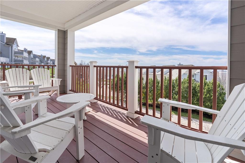 Tiverton, Rhode Island, 02878, United States, 2 Bedrooms Bedrooms, ,2 BathroomsBathrooms,Residential,For Sale,1928076