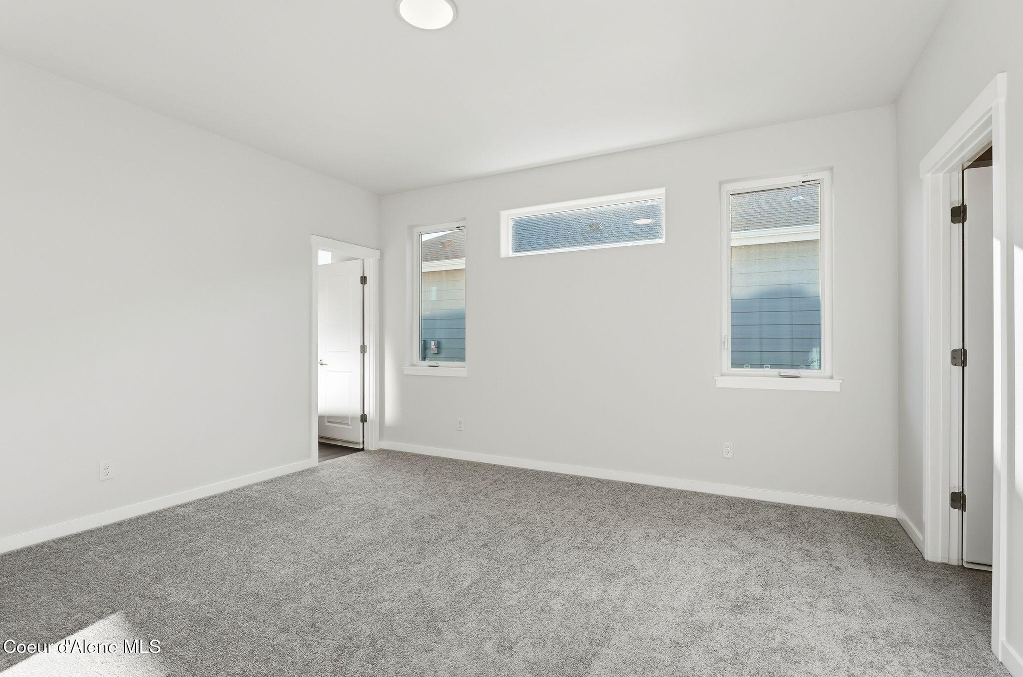 Coeur D'alene, Idaho, 83815, United States, 2 Bedrooms Bedrooms, ,Residential,For Sale,1991054