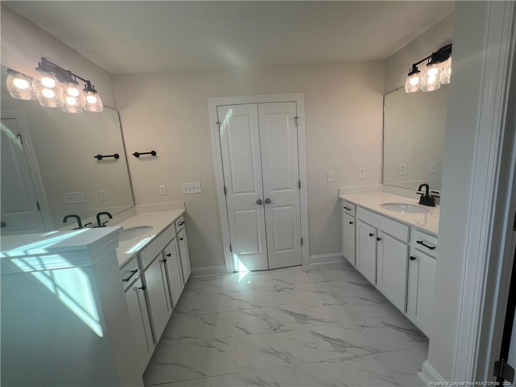 Fayetteville, North Carolina, 28311, United States, 5 Bedrooms Bedrooms, ,3 BathroomsBathrooms,Residential,For Sale,1712007