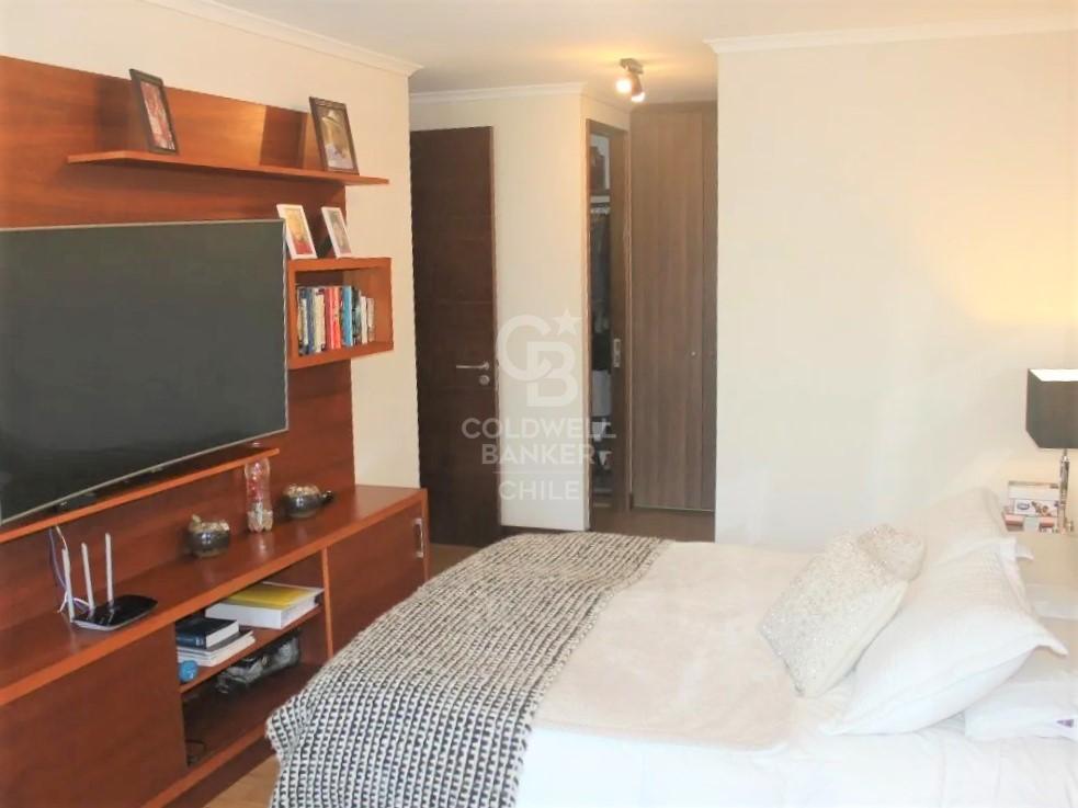 Lo Barnechea, Chile, 2 Bedrooms Bedrooms, ,2 BathroomsBathrooms,Residential,For Sale,1737897