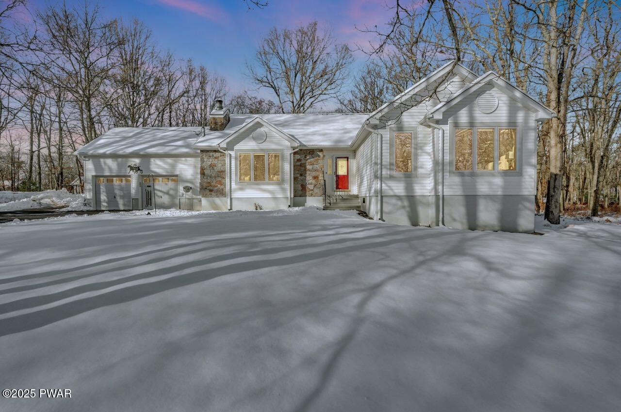 Lords Valley, Pennsylvania, 18428, United States, 6 Bedrooms Bedrooms, ,3 BathroomsBathrooms,Residential,For Sale,2001480