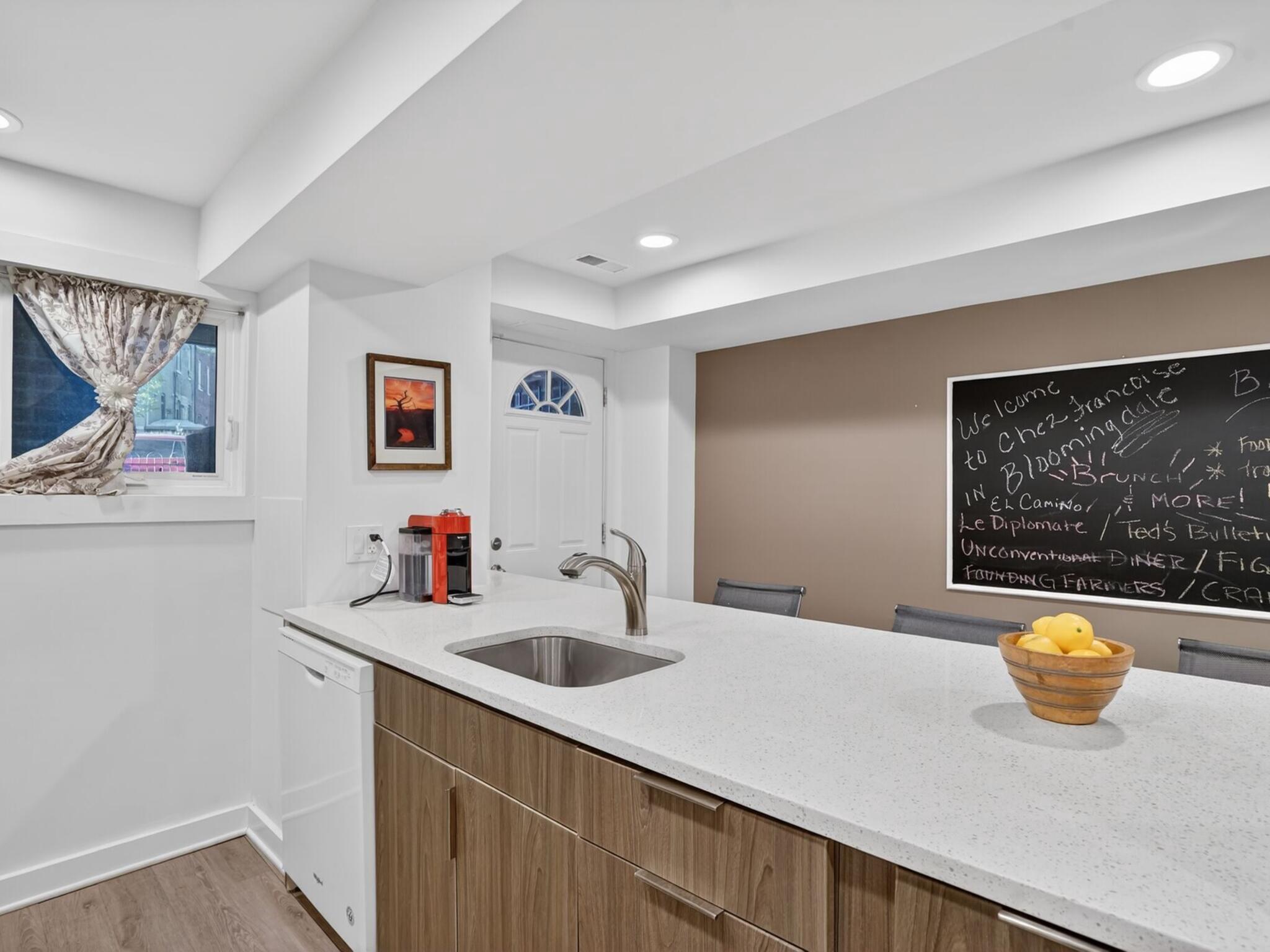  147 Rhode Island Avenue NW, Washington, DC, 20001 - 物件實景