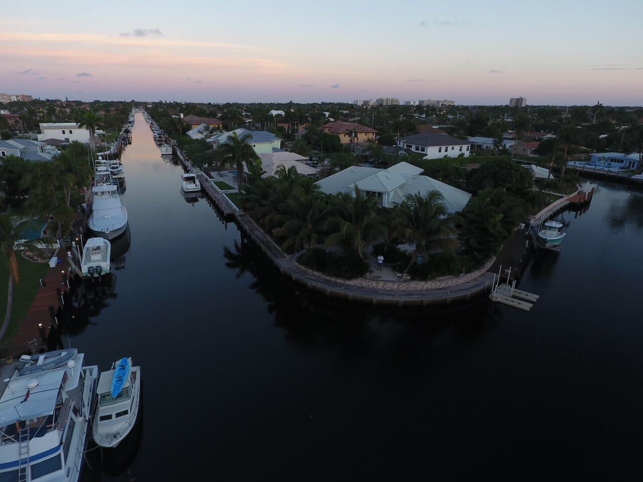 Lighthouse Point, Florida, 33064, United States, 4 Bedrooms Bedrooms, ,4 BathroomsBathrooms,Residential,For Sale,1797003