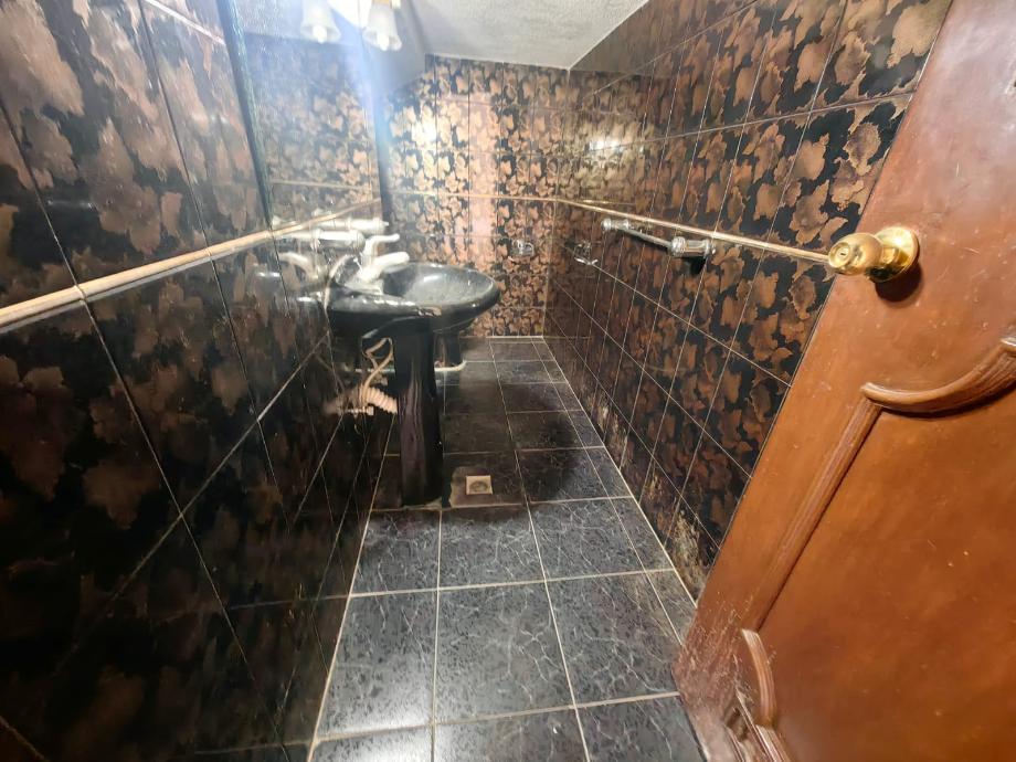 Laguna Sur, Torreón, Coahuila de Zaragoza, 27200, Mexico, 5 Bedrooms Bedrooms, ,4 BathroomsBathrooms,Residential,For Sale,Laguna Sur,1672226