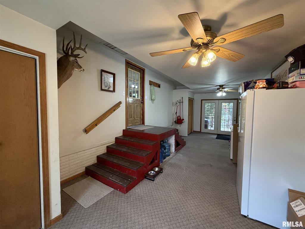 Abingdon, Illinois, 61410, United States, 3 Bedrooms Bedrooms, ,2 BathroomsBathrooms,Residential,For Sale,1976226